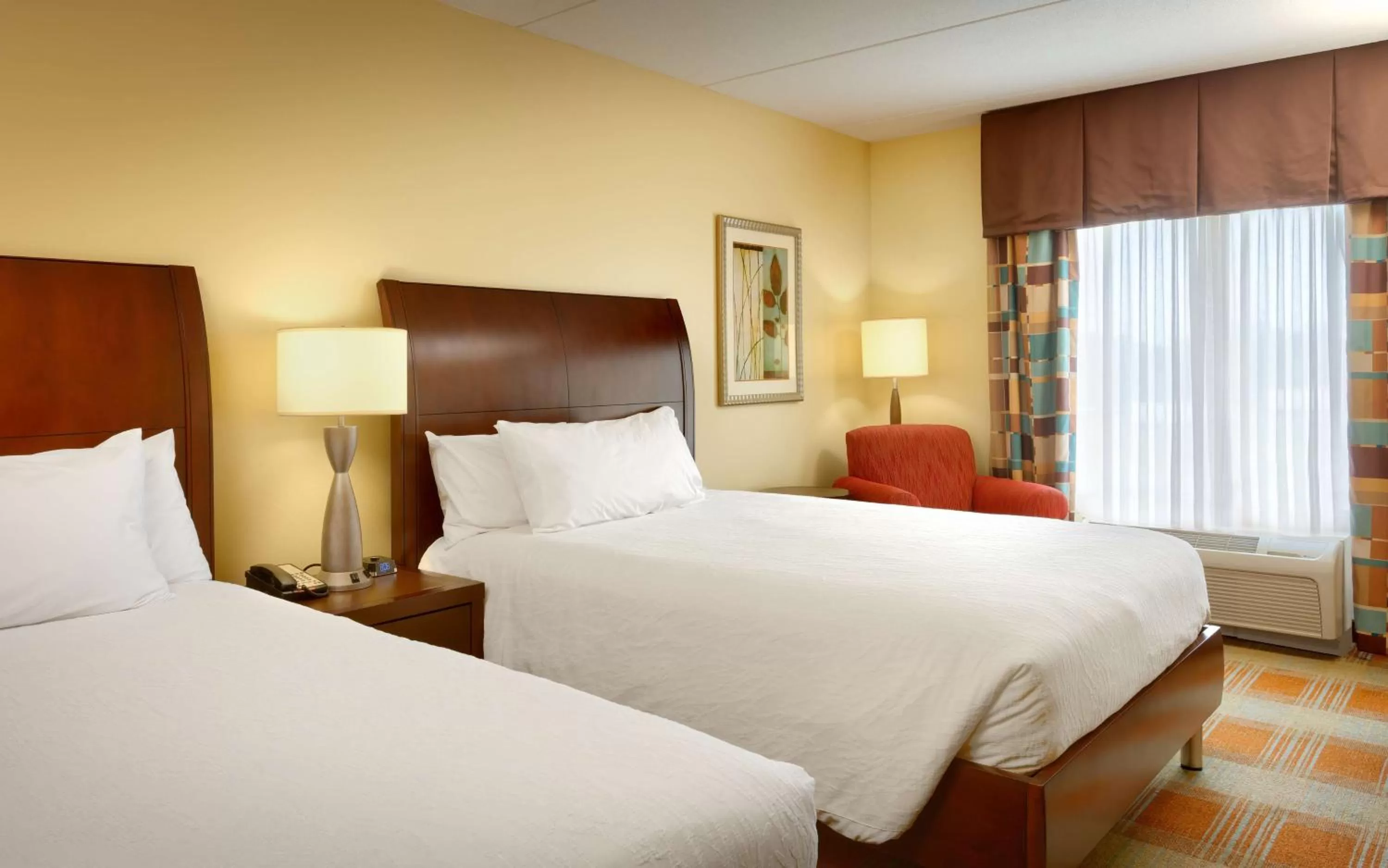 Bed in Hilton Garden Inn Clarksville