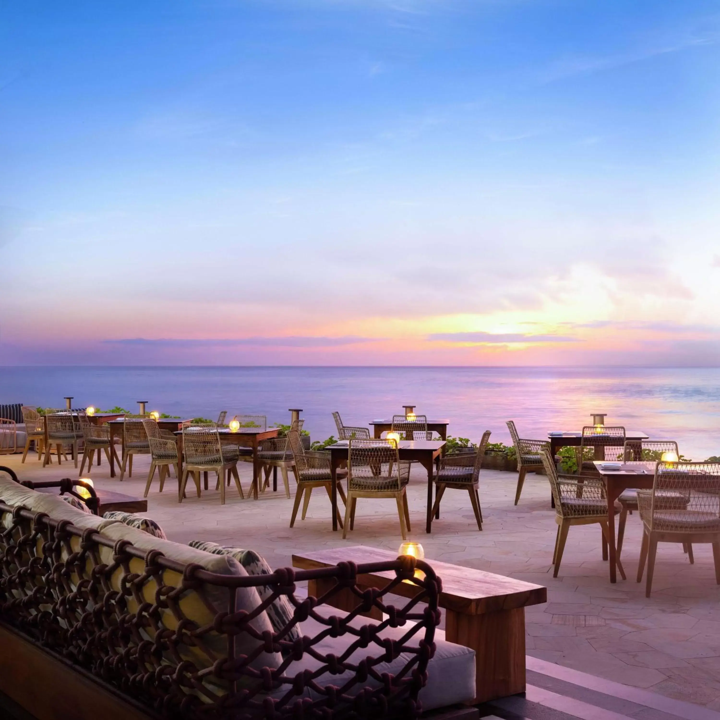 Restaurant/Places to Eat in Hilton Bali Resort
