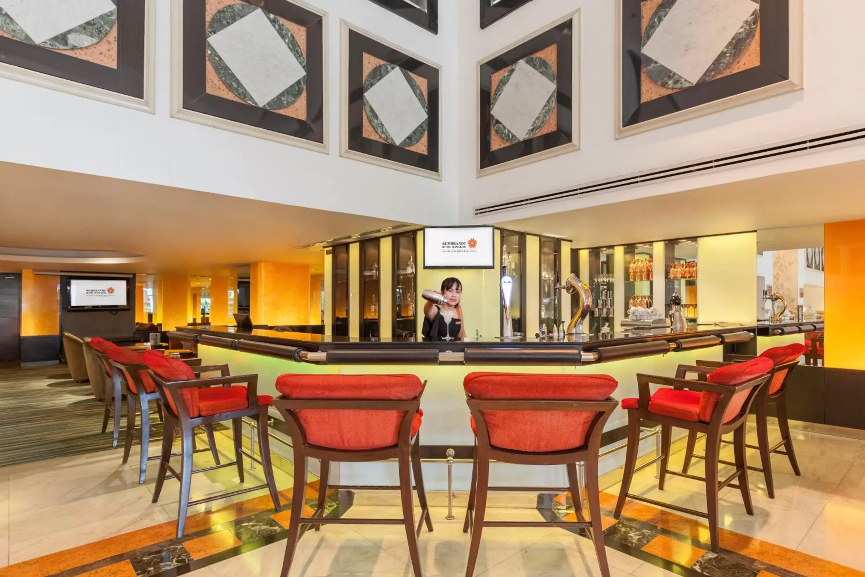 Lounge or bar, Lounge/Bar in Rembrandt Hotel and Suites SHA Plus Certified