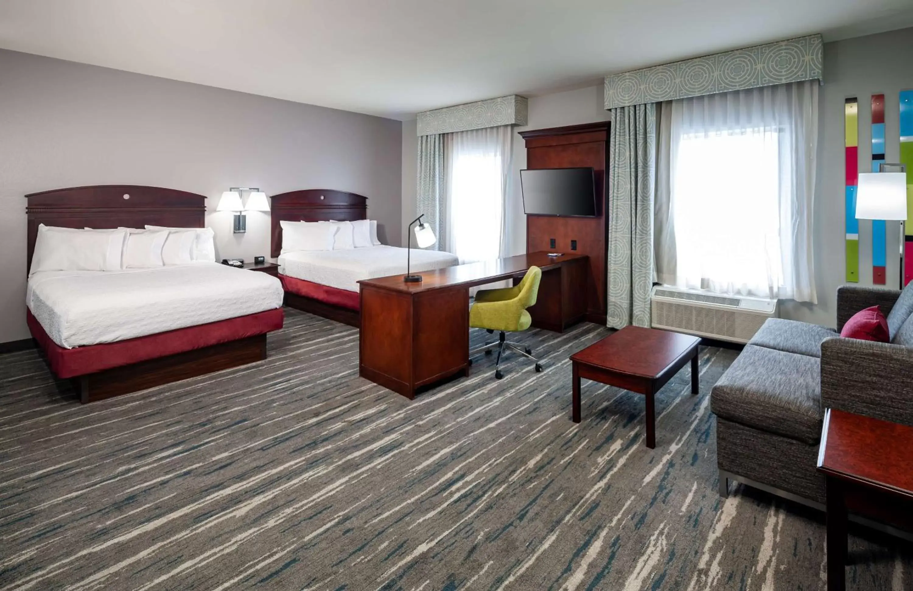 Bedroom, Bed in Hampton Inn & Suites Texarkana