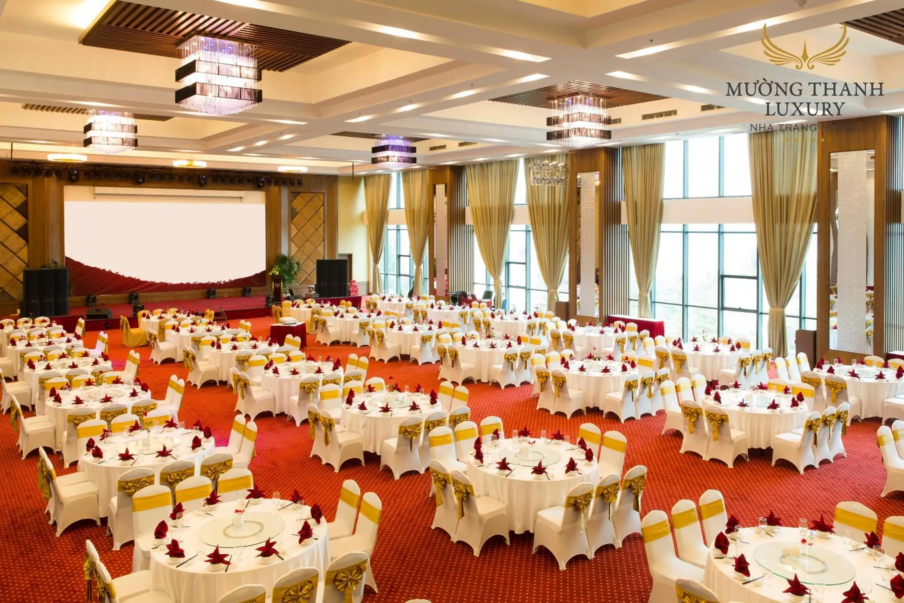 Property building, Banquet Facilities in Muong Thanh Luxury Nha Trang Hotel