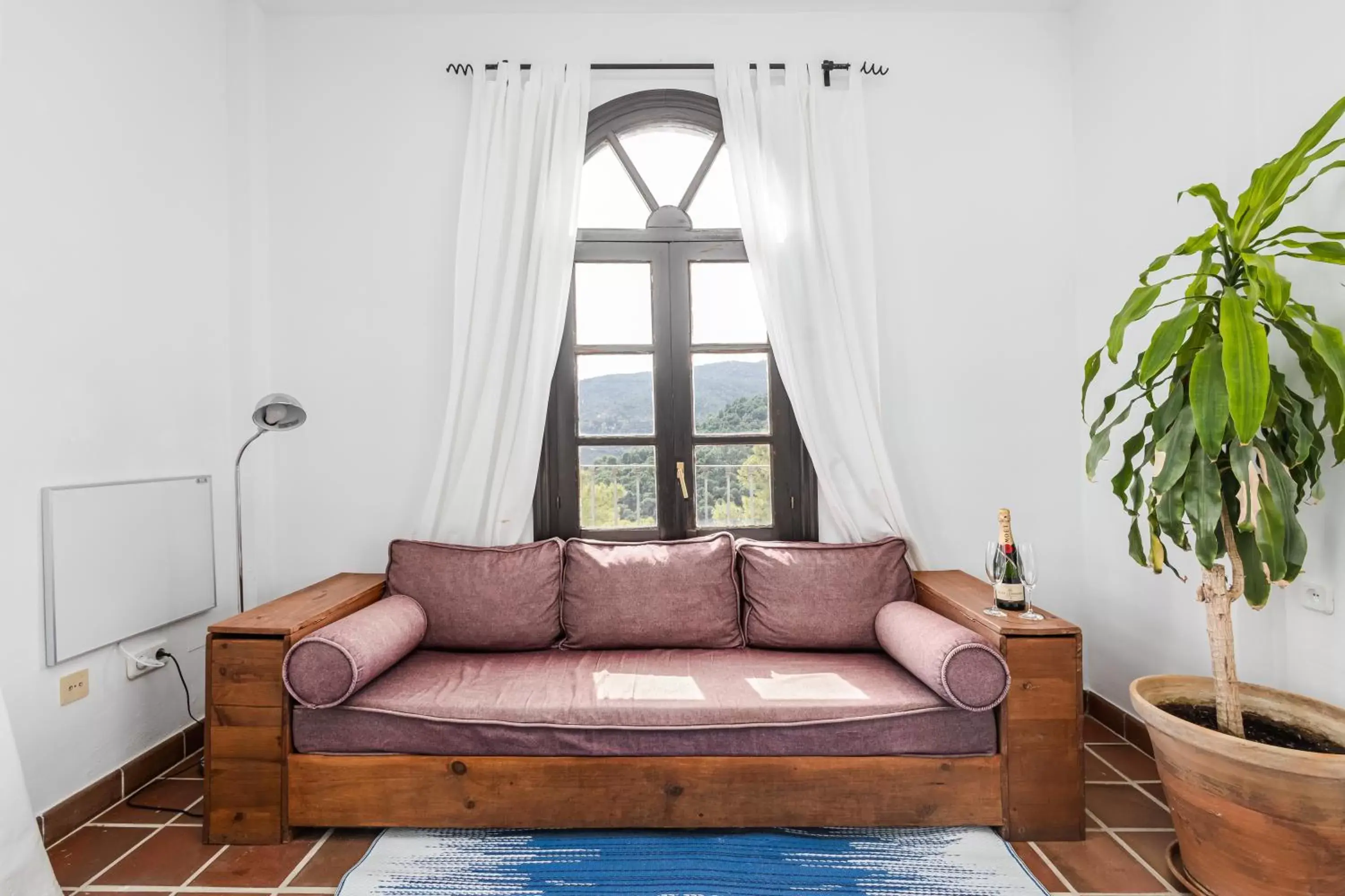 Balcony/Terrace, Seating Area in Cerro de Hijar