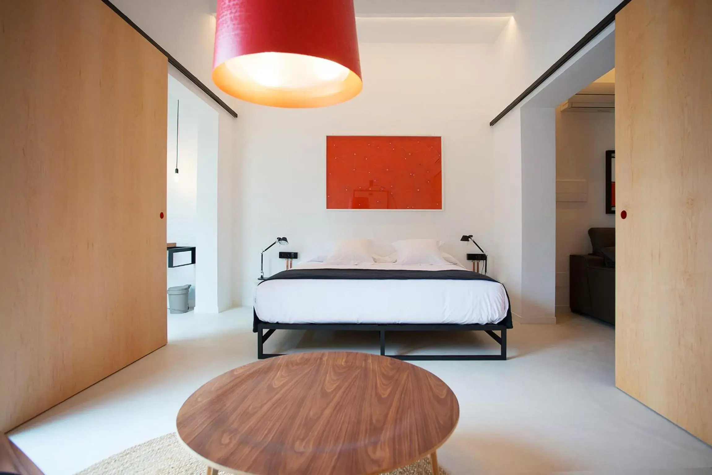 Photo of the whole room, Bed in Sodium Boutique Hotel