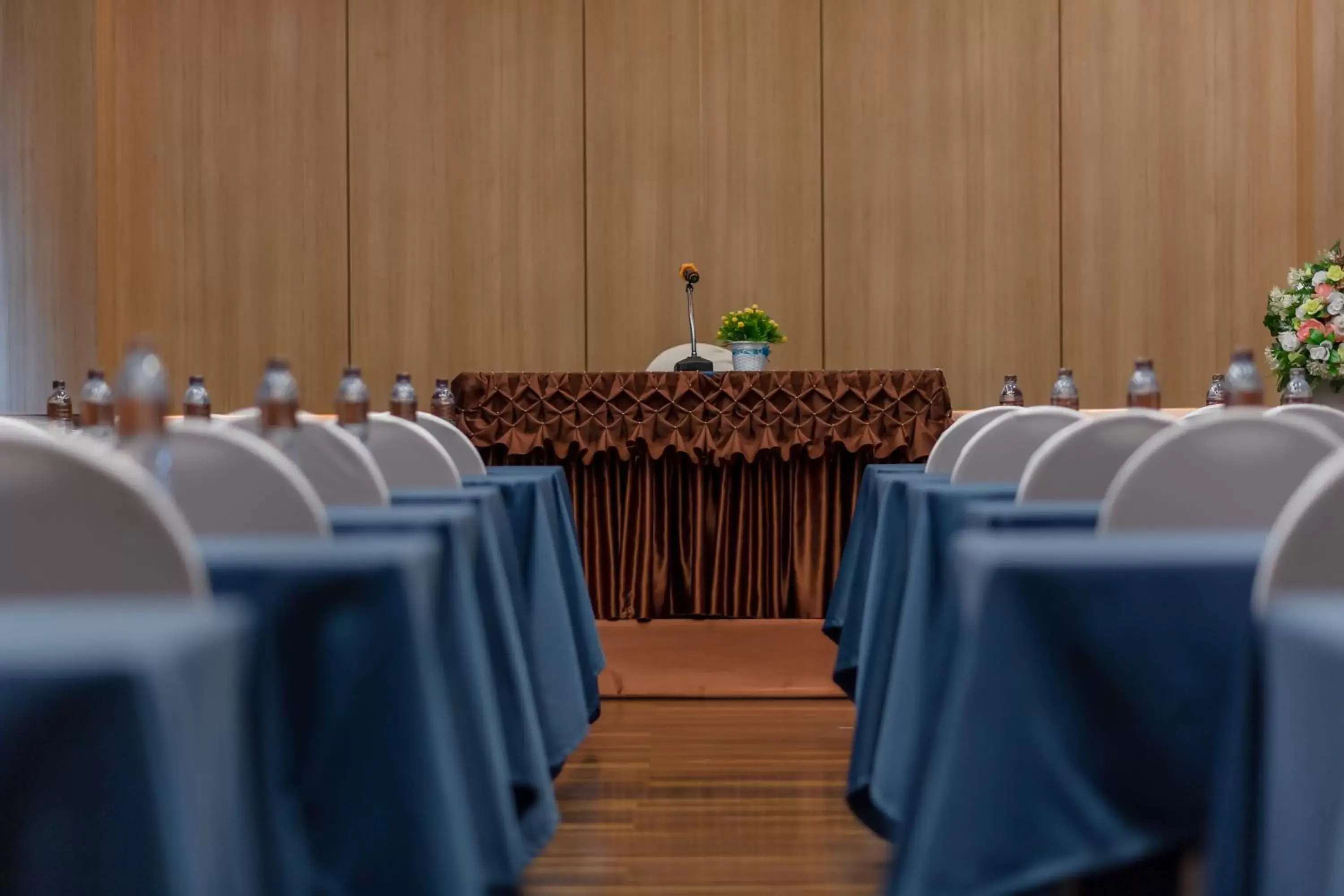 Meeting/conference room in The Pannarai Hotel