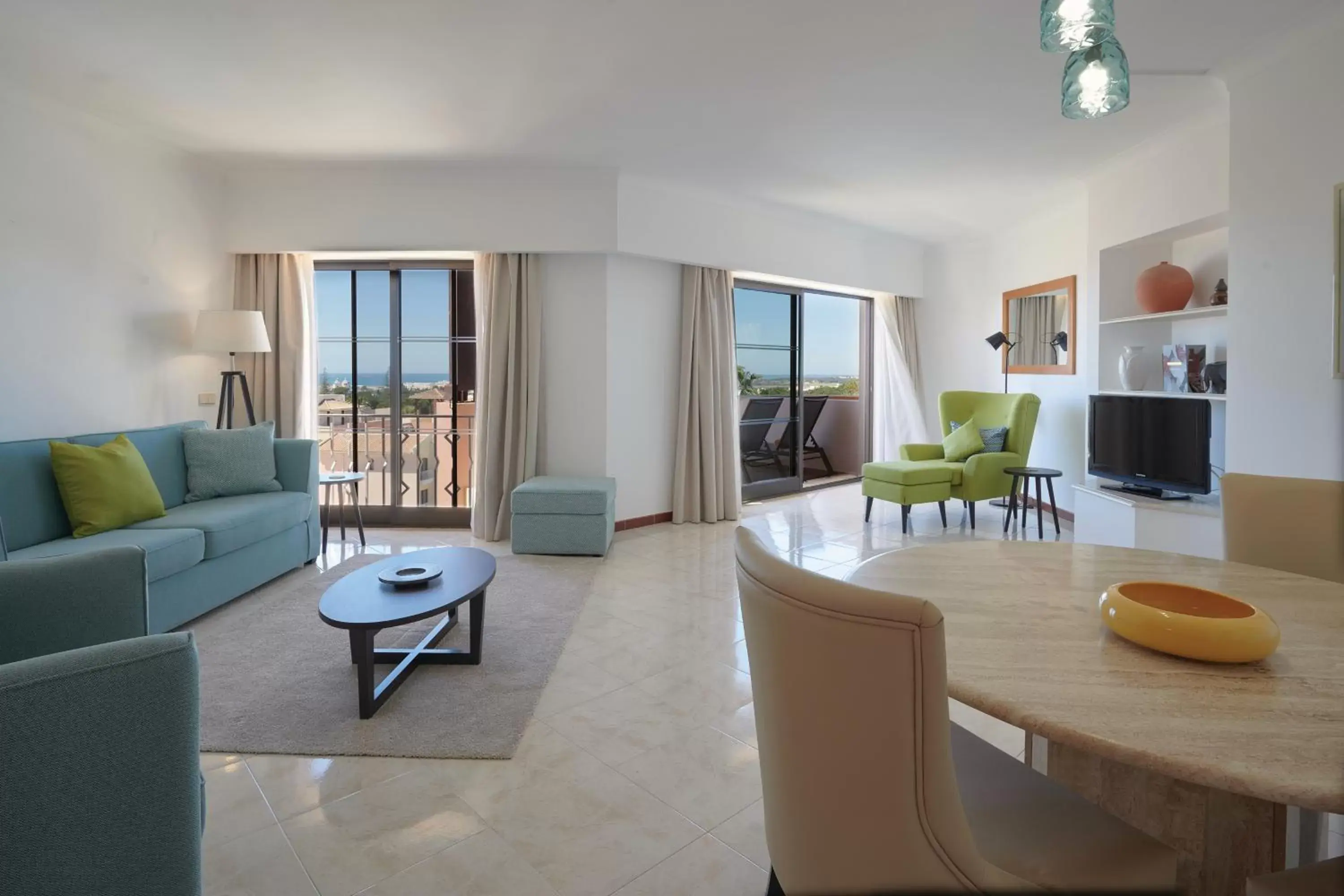 Living room, Seating Area in Four Seasons Vilamoura