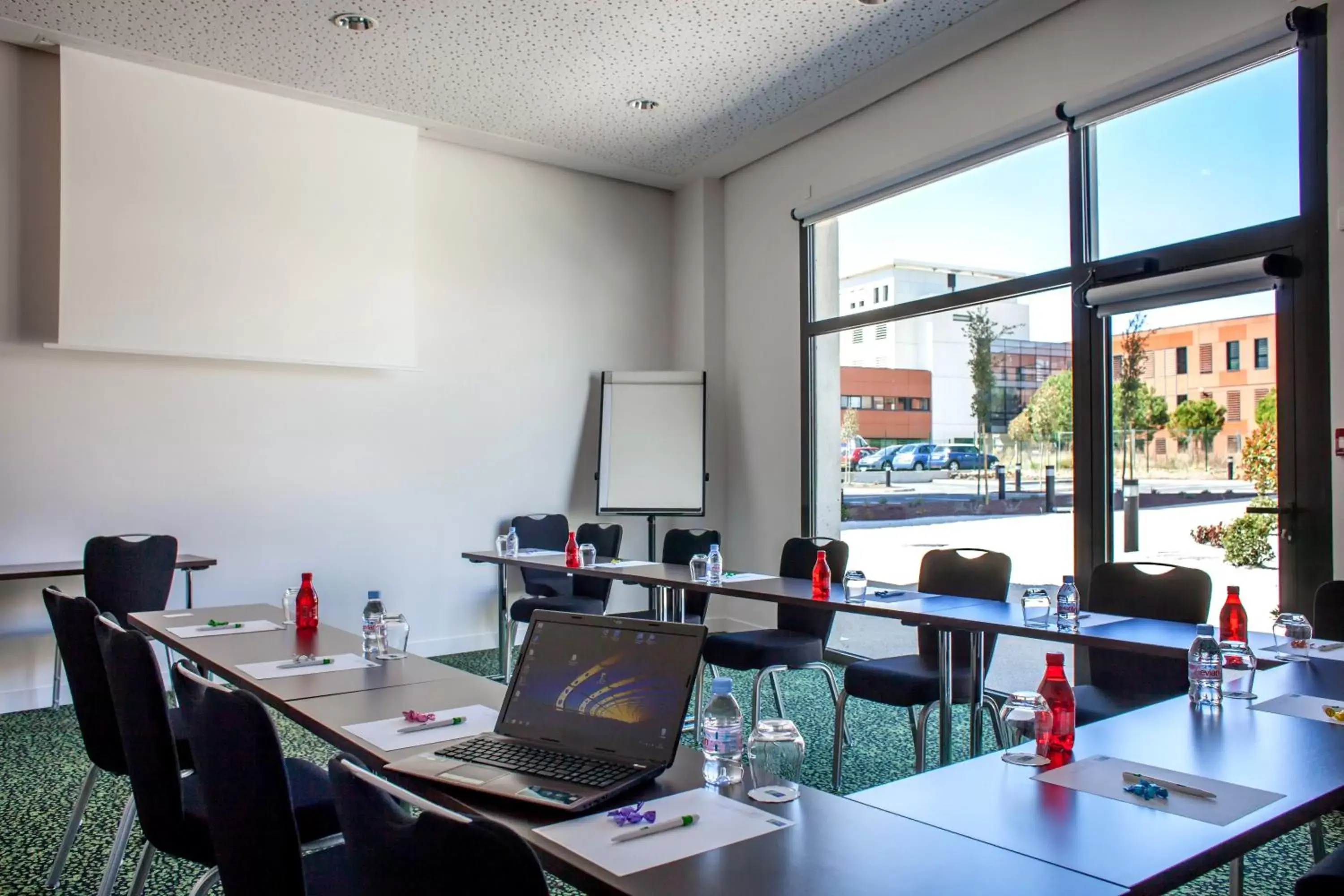 Meeting/conference room in Holiday Inn Express Montpellier - Odysseum, an IHG Hotel