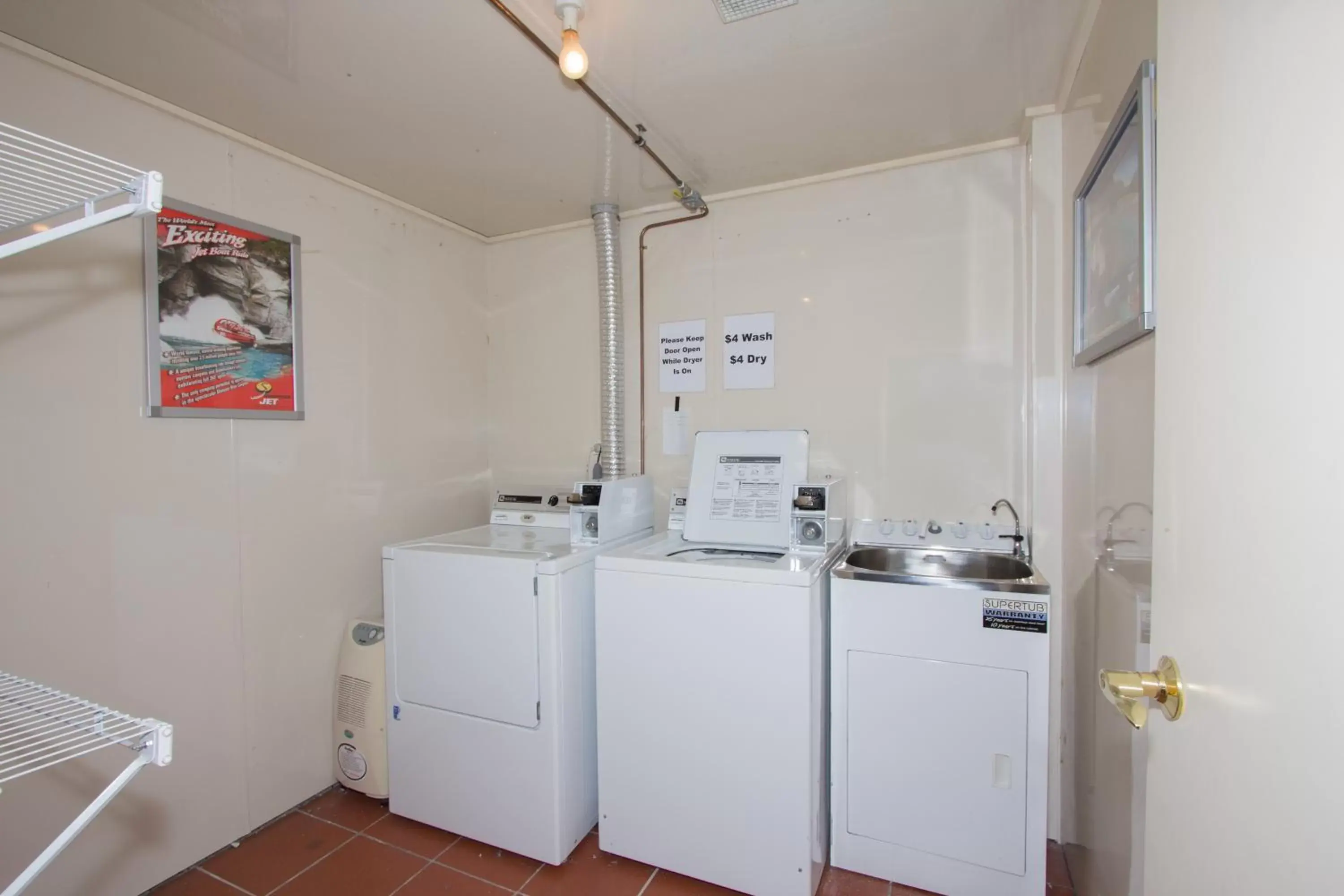 Other, Kitchen/Kitchenette in Alexis Motel & Apartments