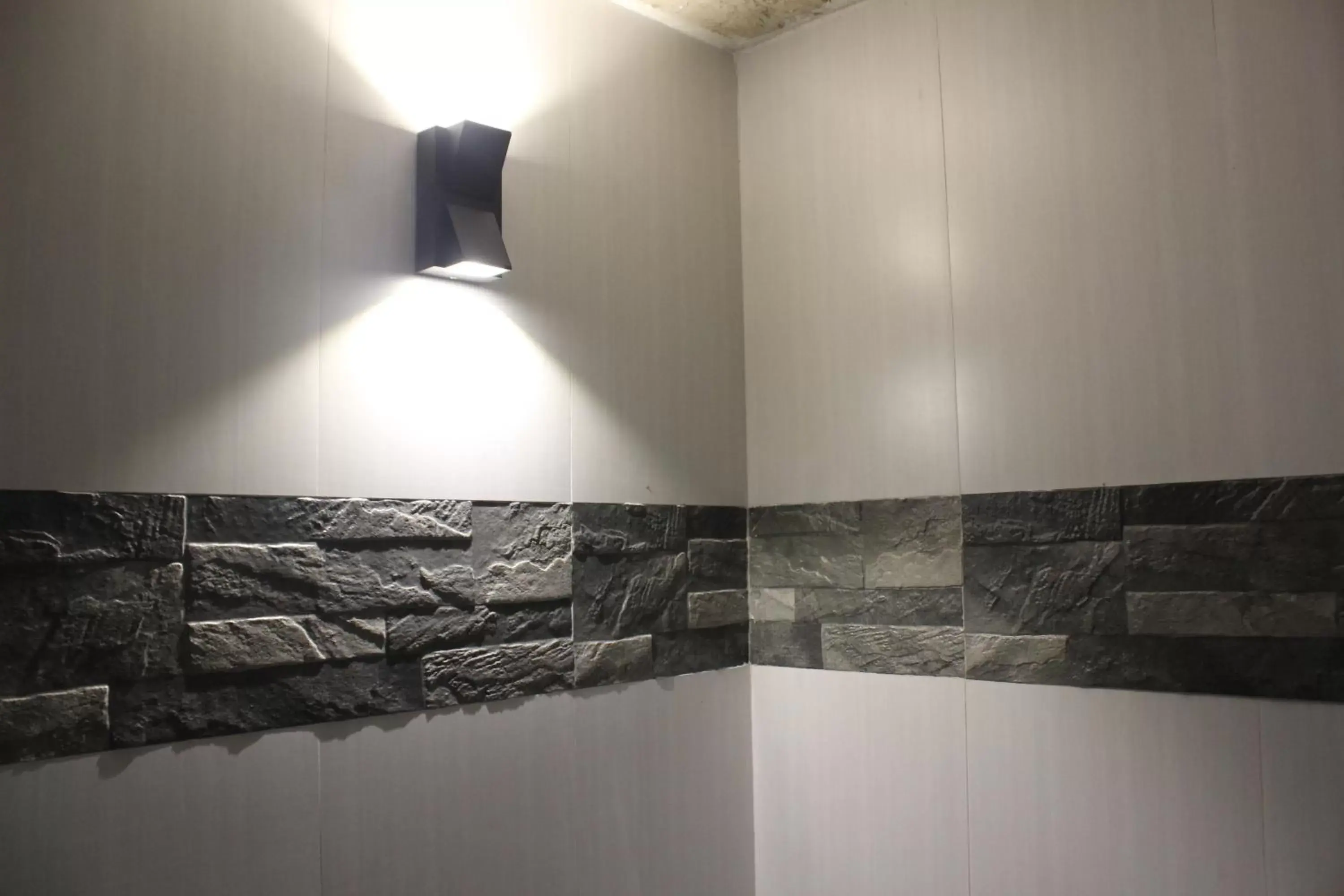 Budget Double Room - single occupancy in Selyna Sky Terrace Budget Double Room - single occupancy in Selyna Sky Terrace