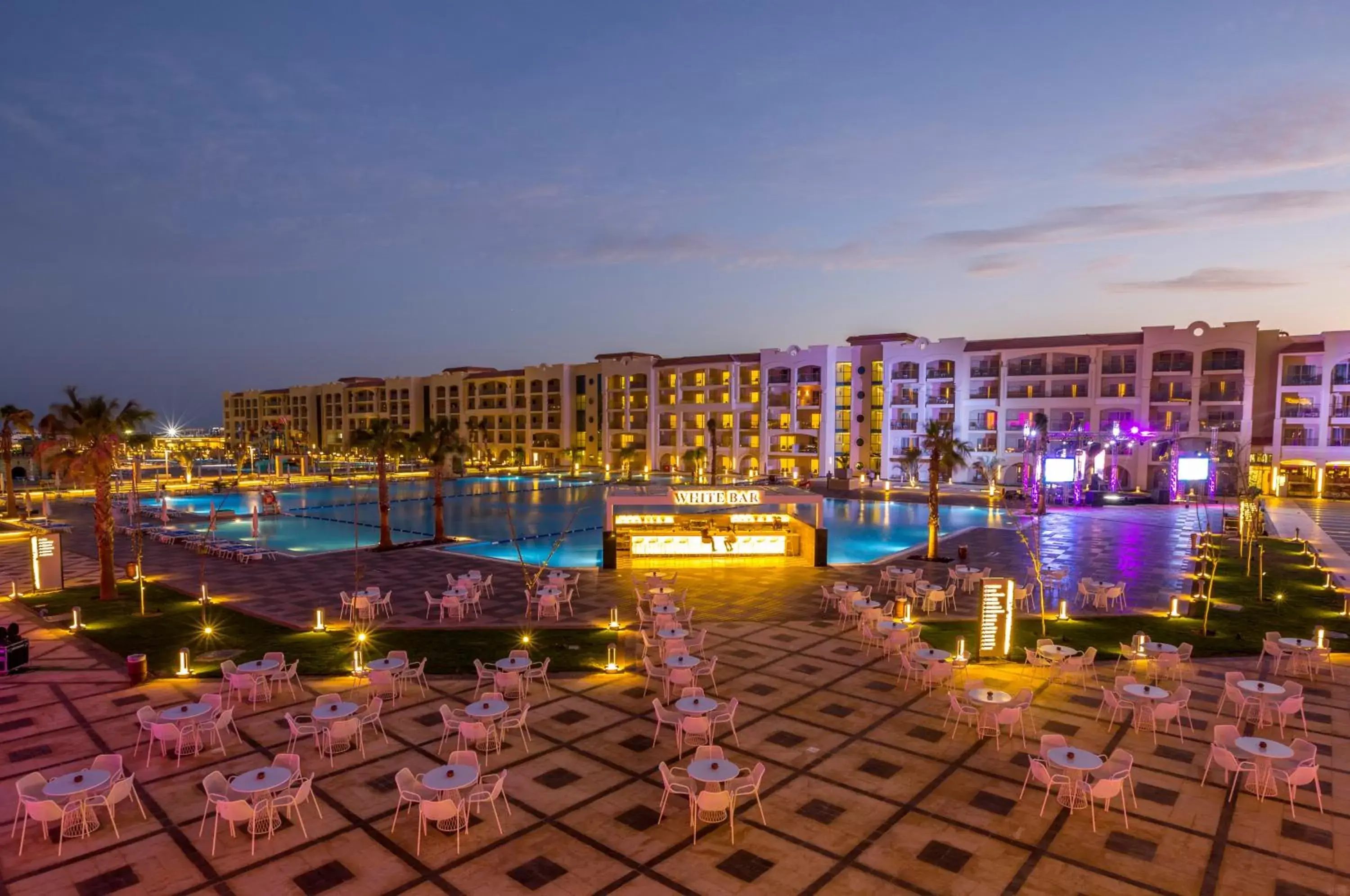 Property building in Pickalbatros White Beach Resort - Hurghada