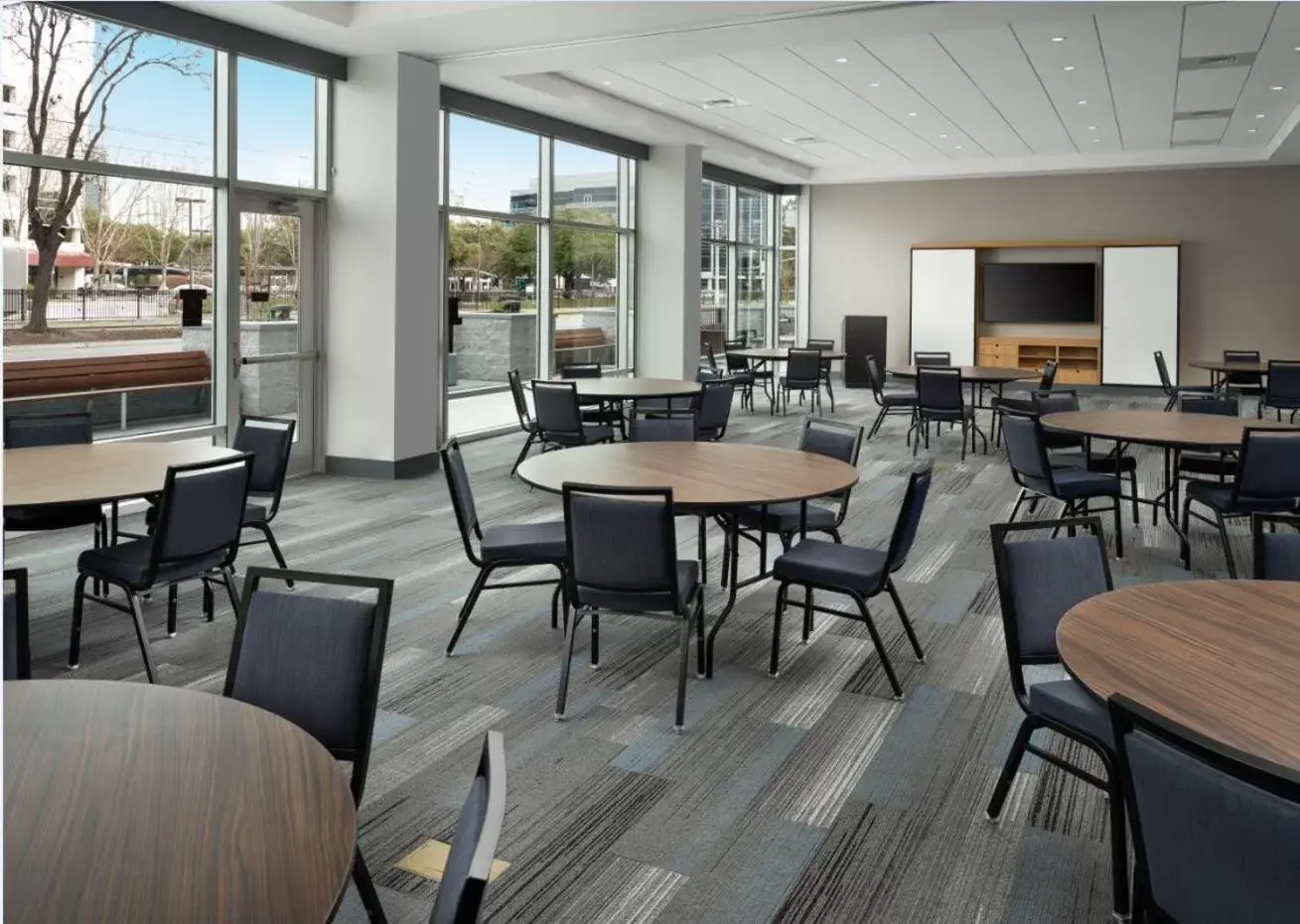 Banquet/Function facilities, Restaurant/Places to Eat in Hyatt House San Jose Airport