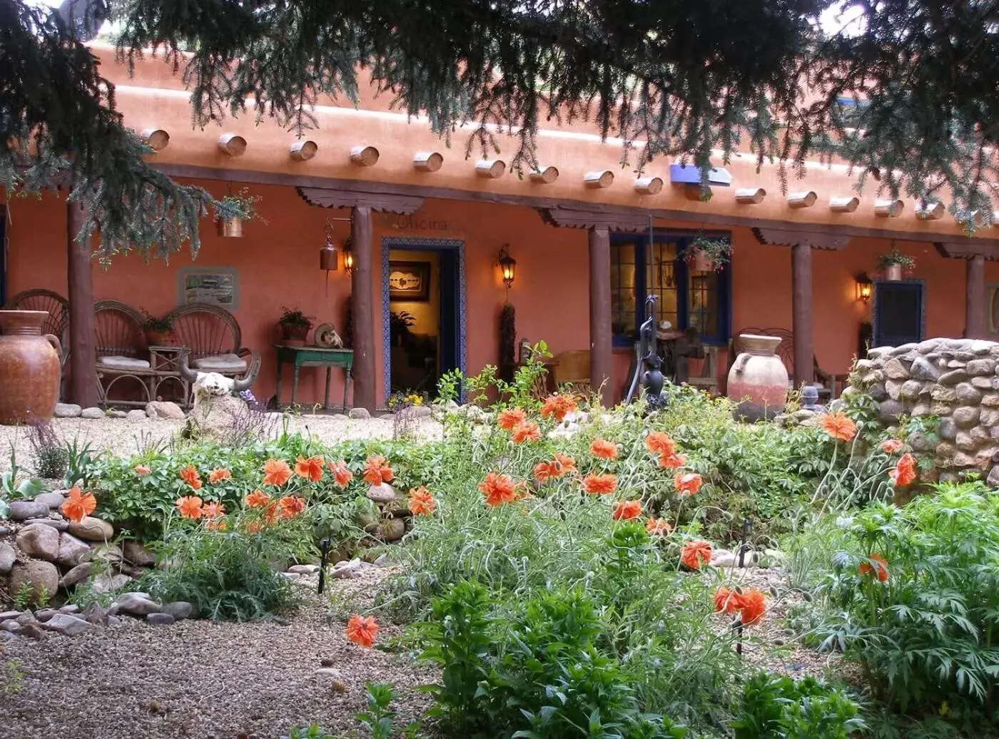 Patio, Property Building in Adobe and Pines Inn Bed and Breakfast