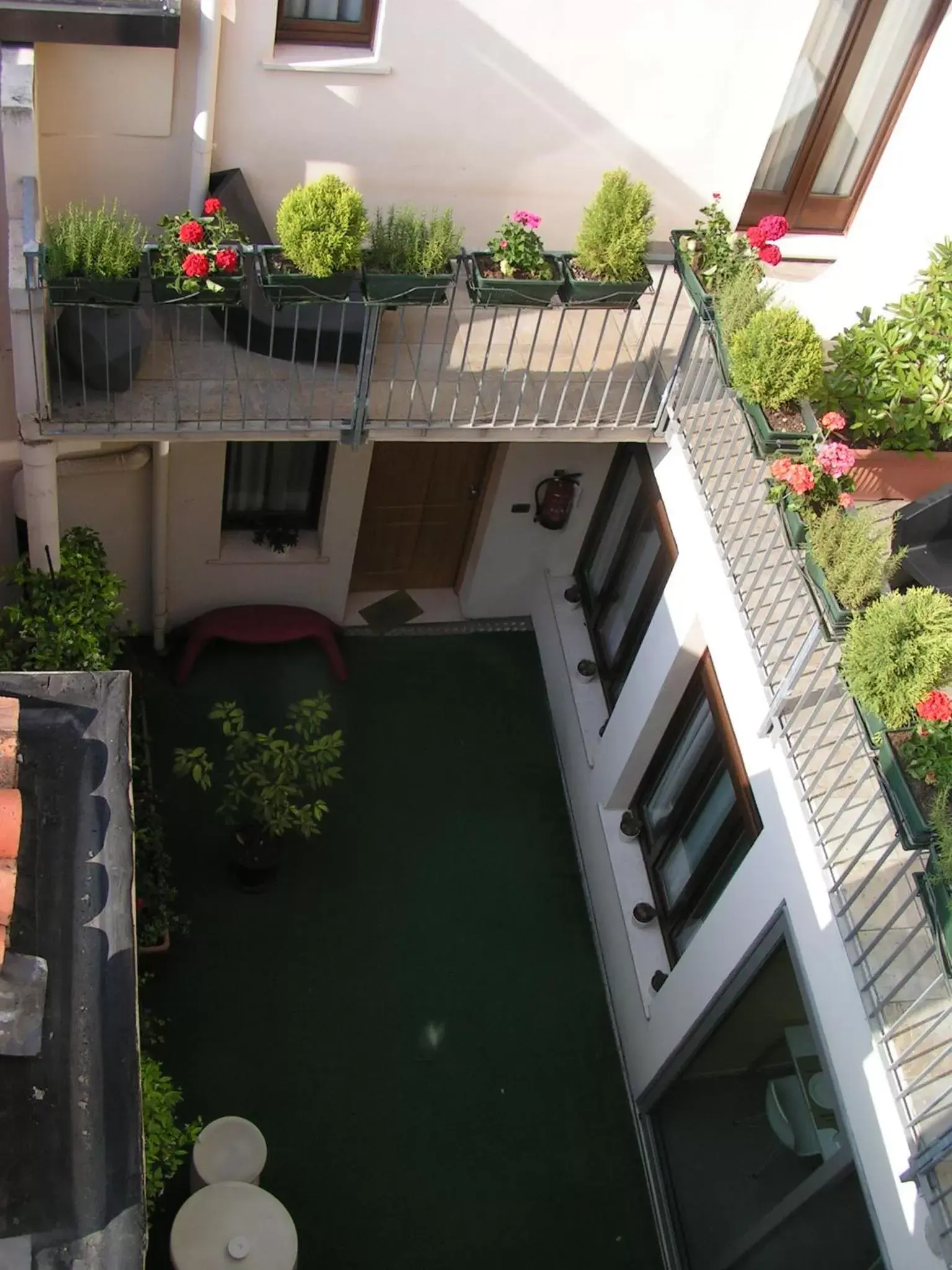 View (from property/room), Pool View in Albergo Verdi