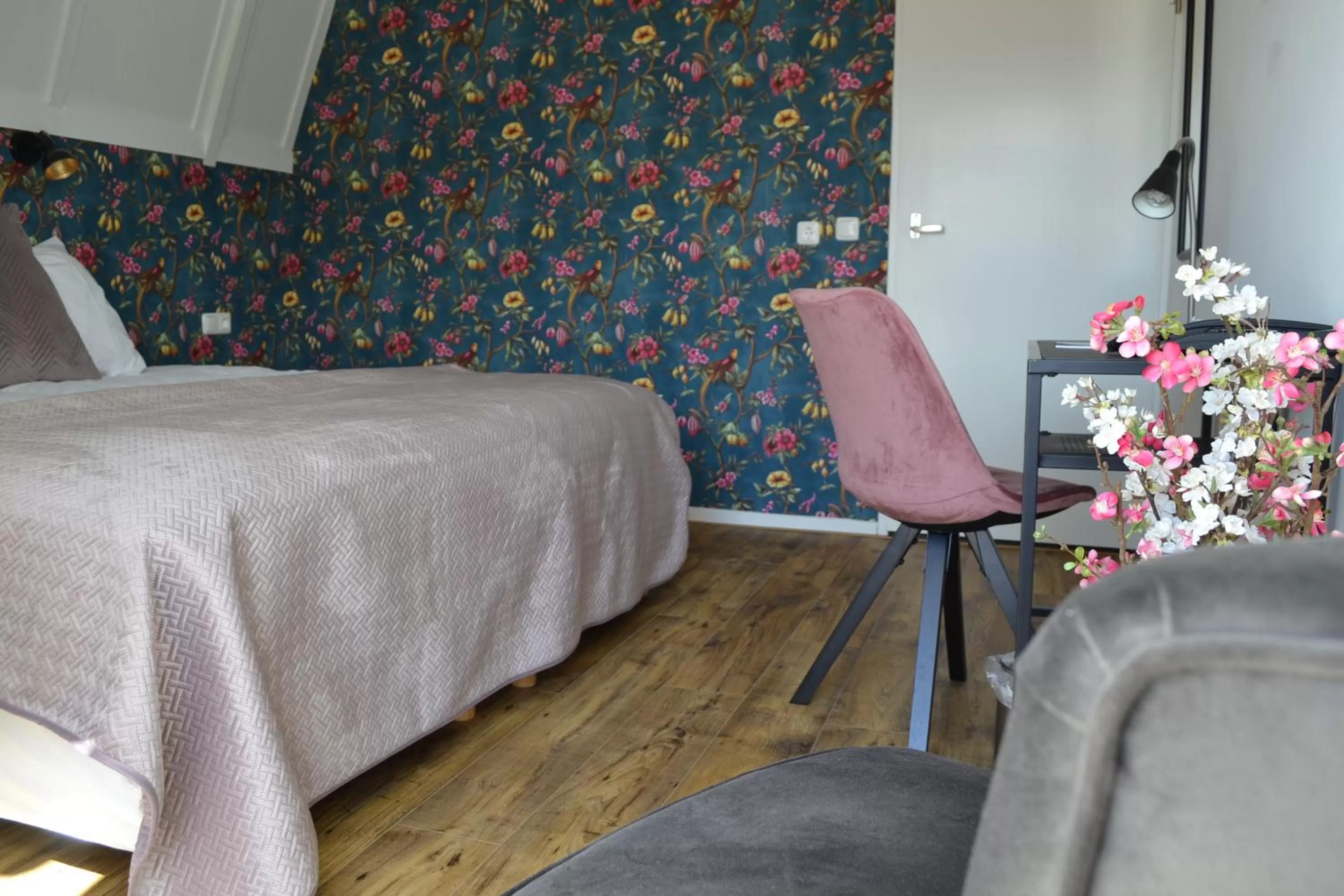 Decorative detail, Bed in Hotel Het Wapen van Drenthe