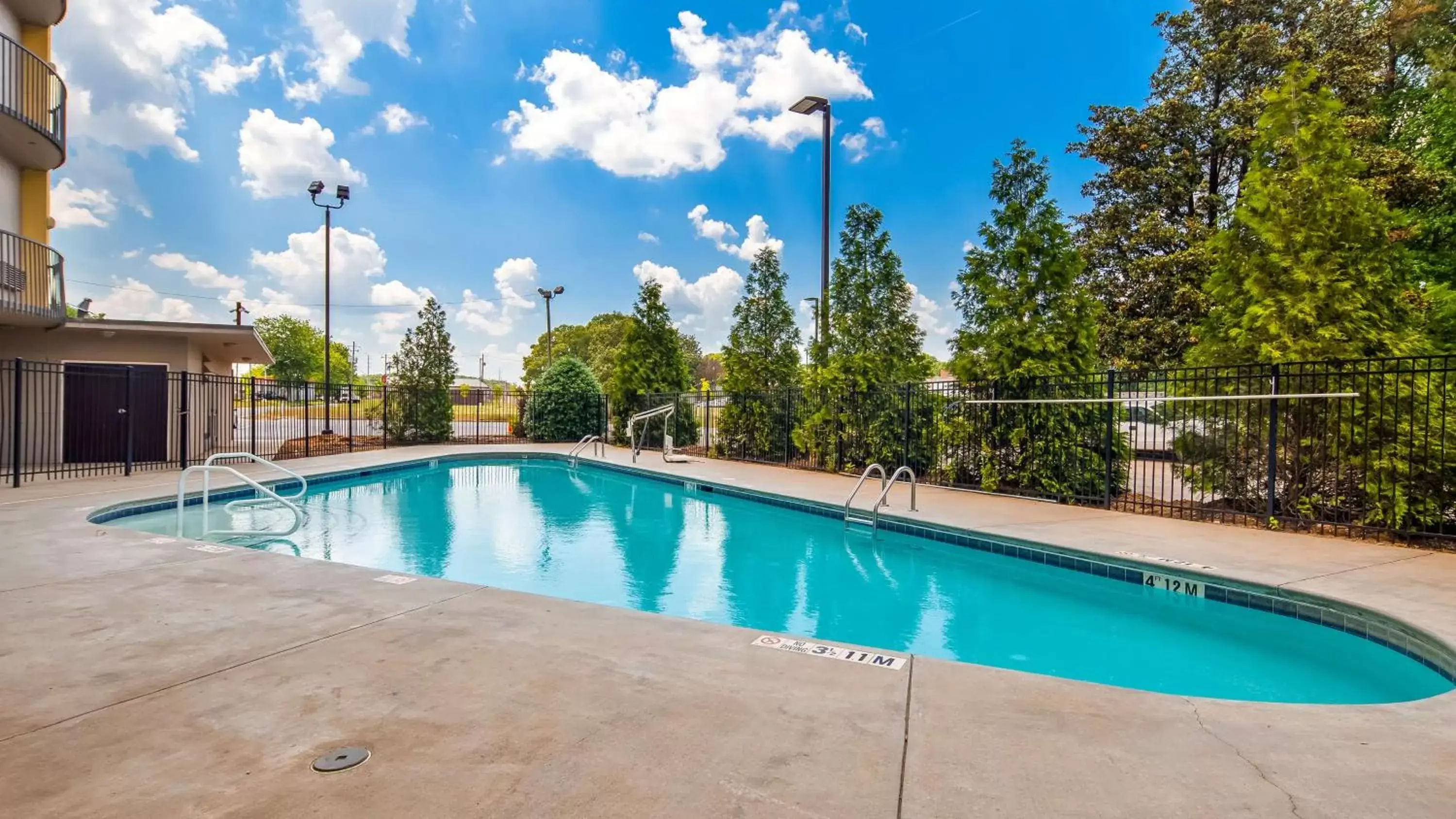 On site, Swimming Pool in Best Western Plus Atlanta Airport East