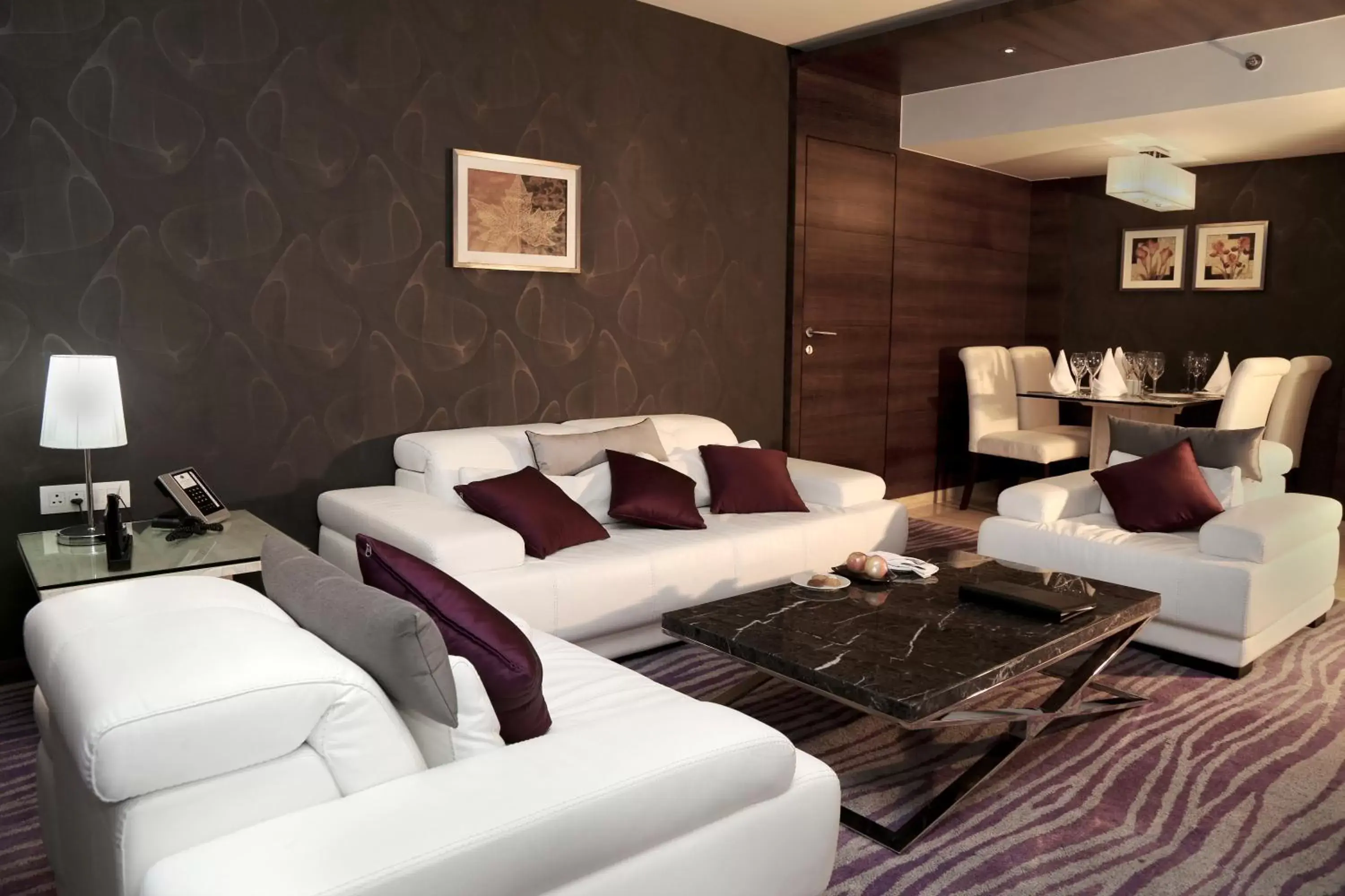 Living room in Country Inn & Suites By Radisson Navi Mumbai