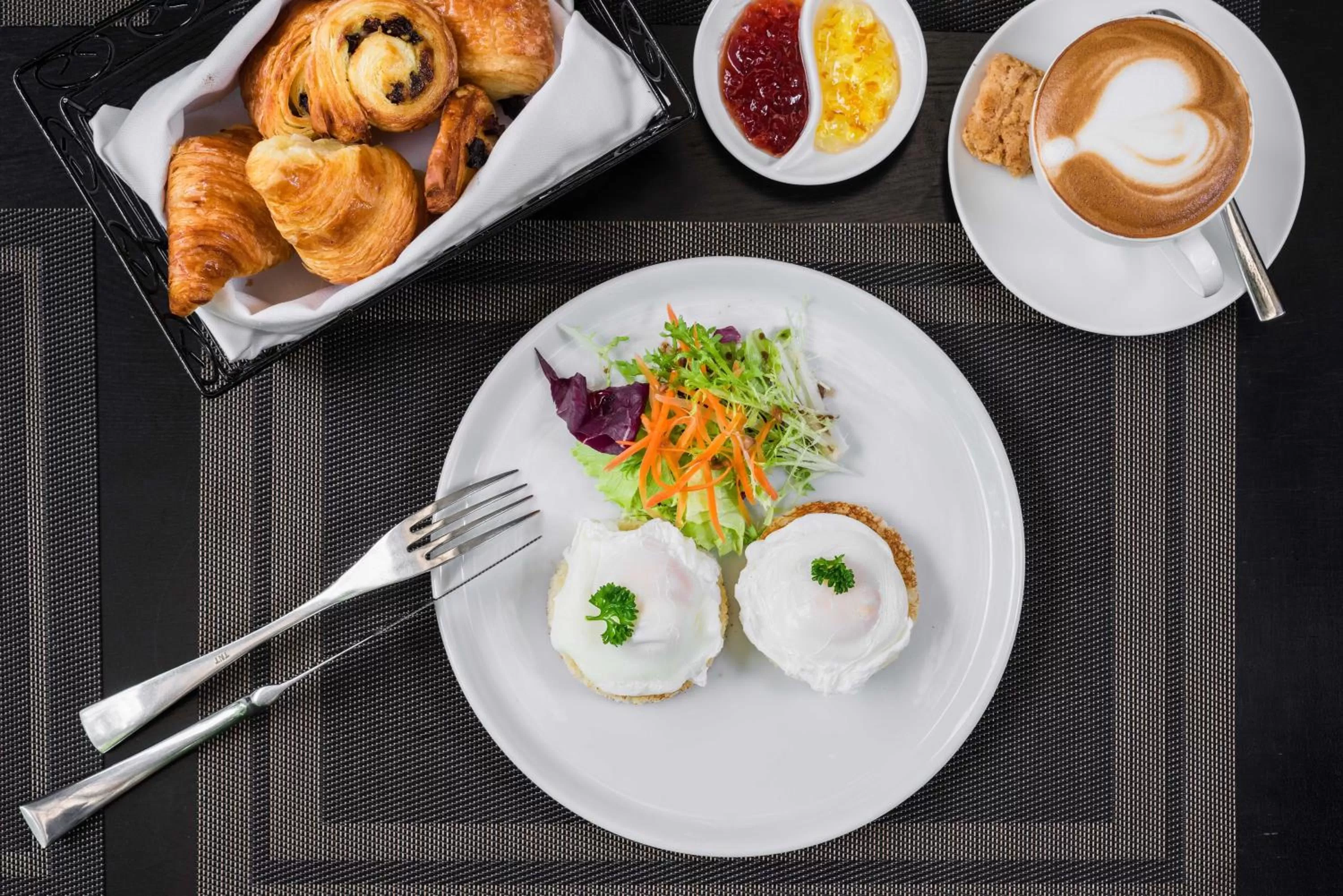 Breakfast in Palace Gate Hotel & Resort by EHM