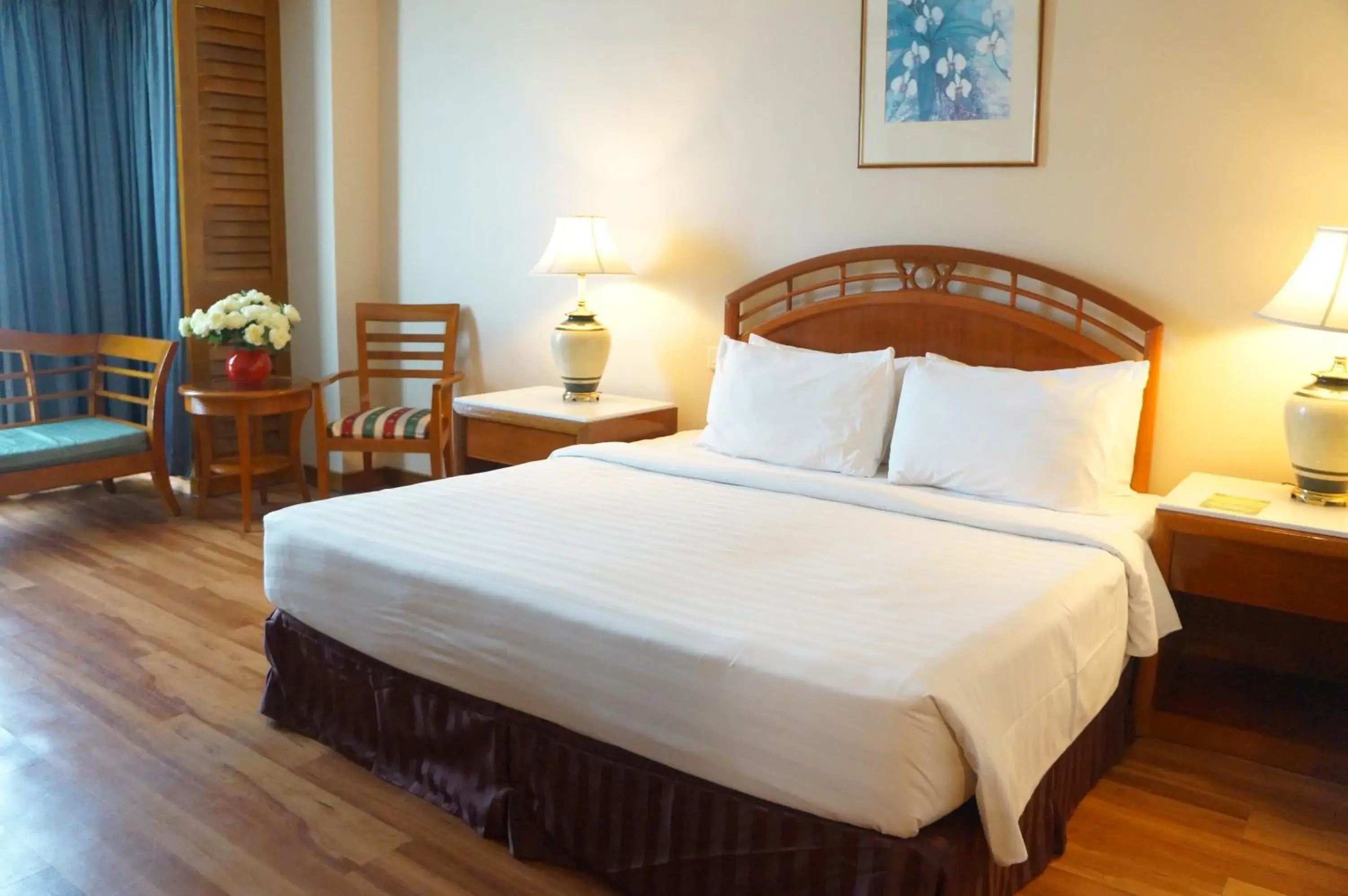 Bed in Sabah Oriental Hotel