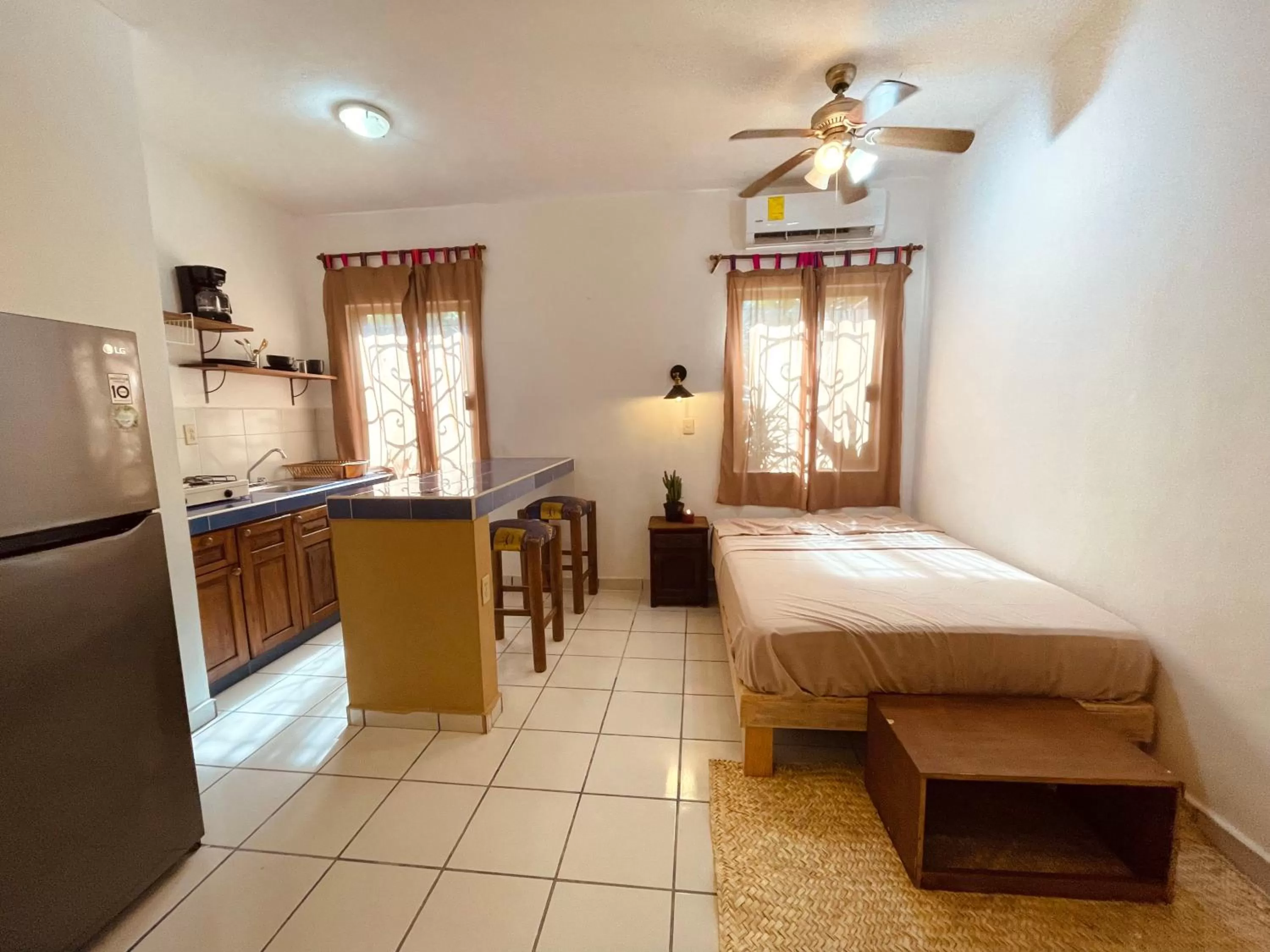 Photo of the whole room in Anana Coliving