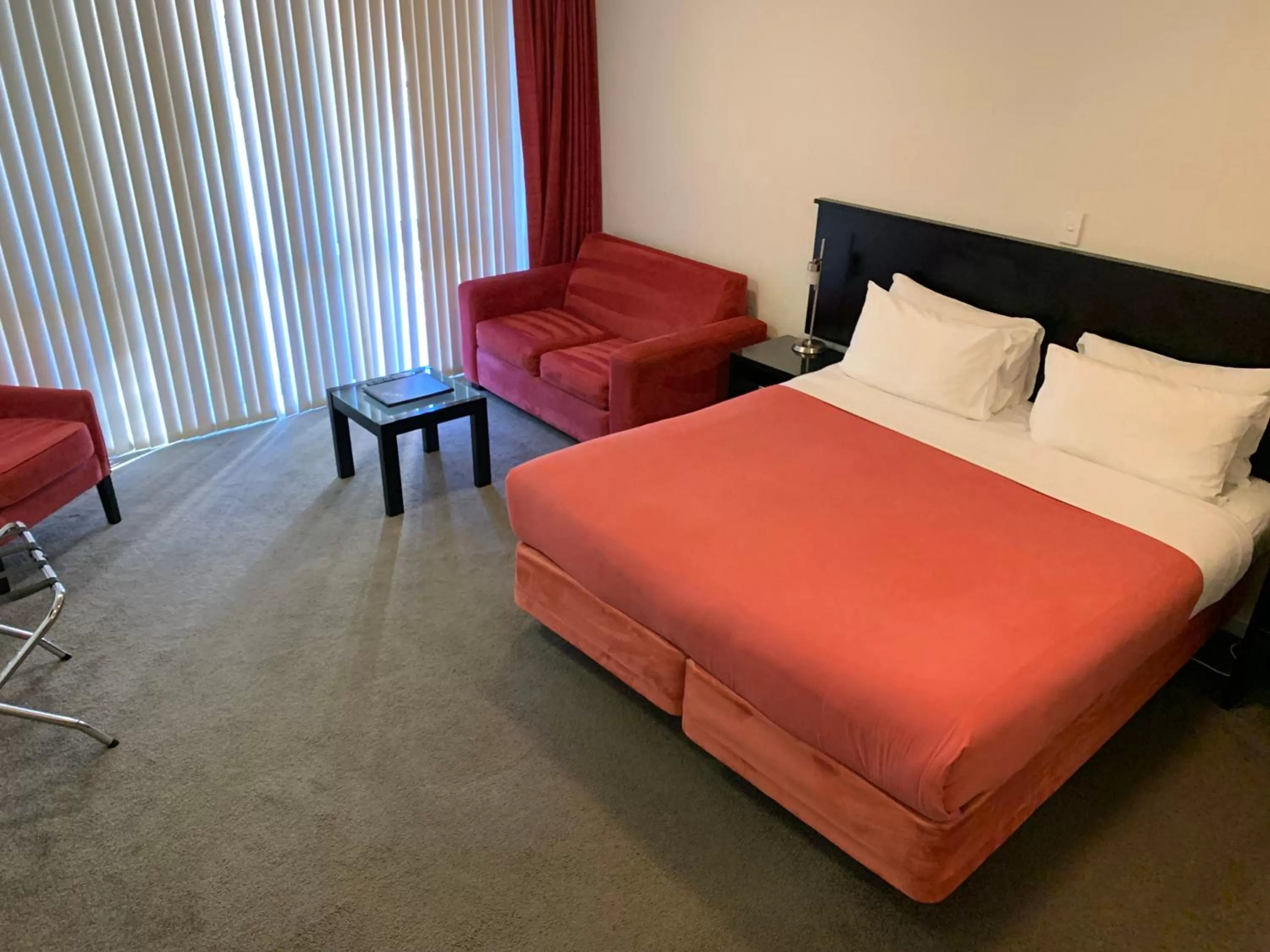 Bed in Salerno Motel Apartments