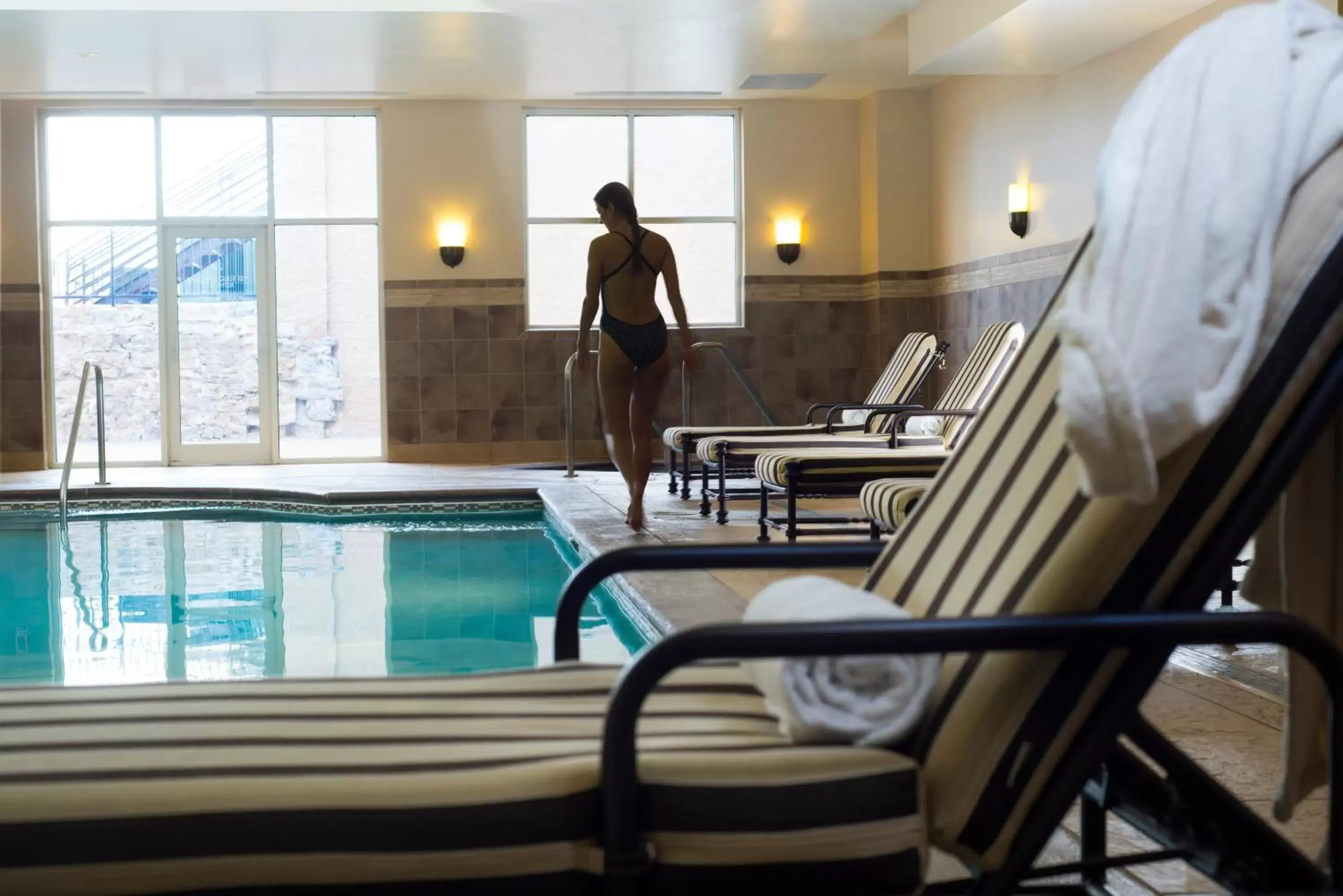 Swimming Pool in Hotel Julien Dubuque
