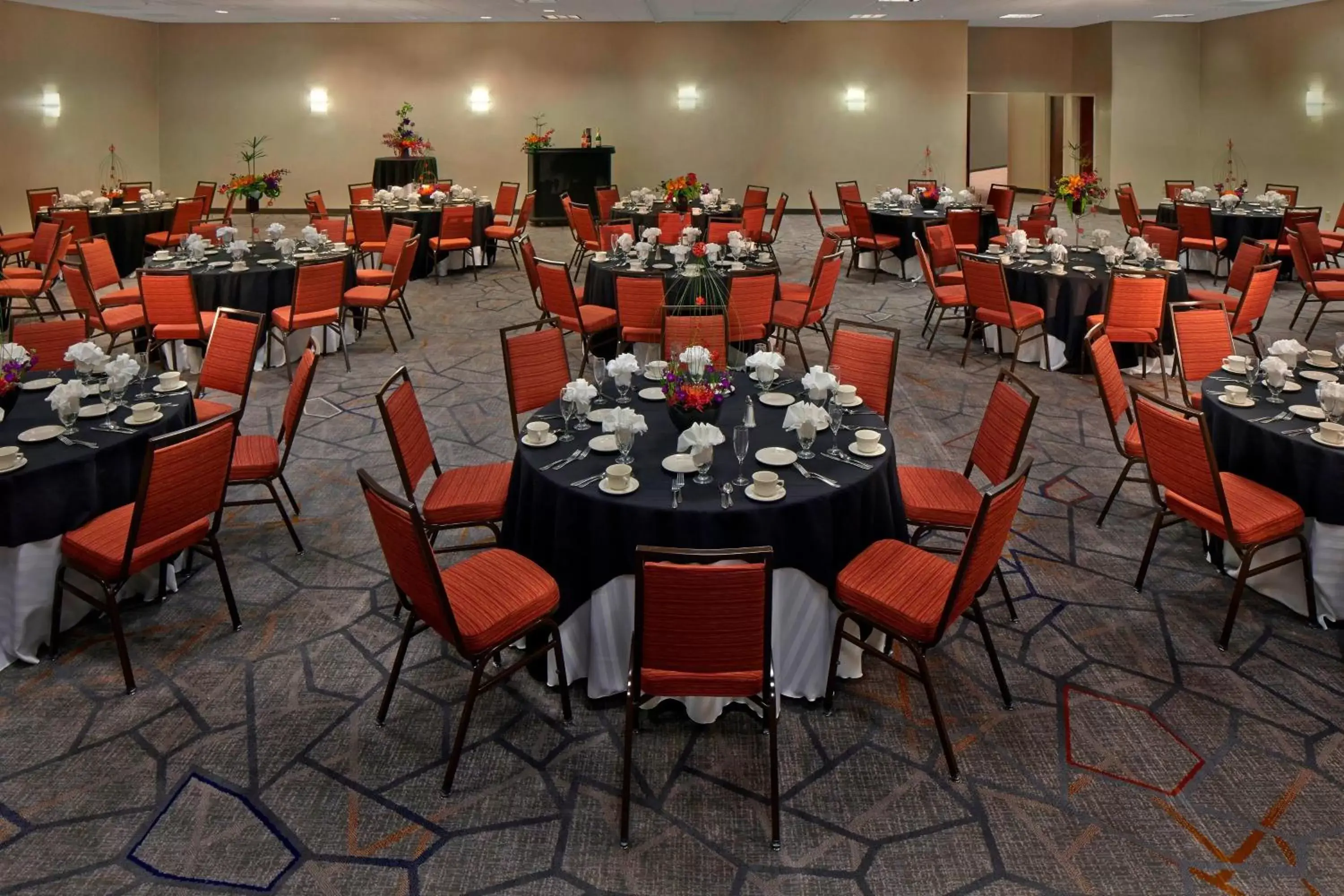 Banquet/Function facilities, Restaurant/Places to Eat in Courtyard Hartford Cromwell