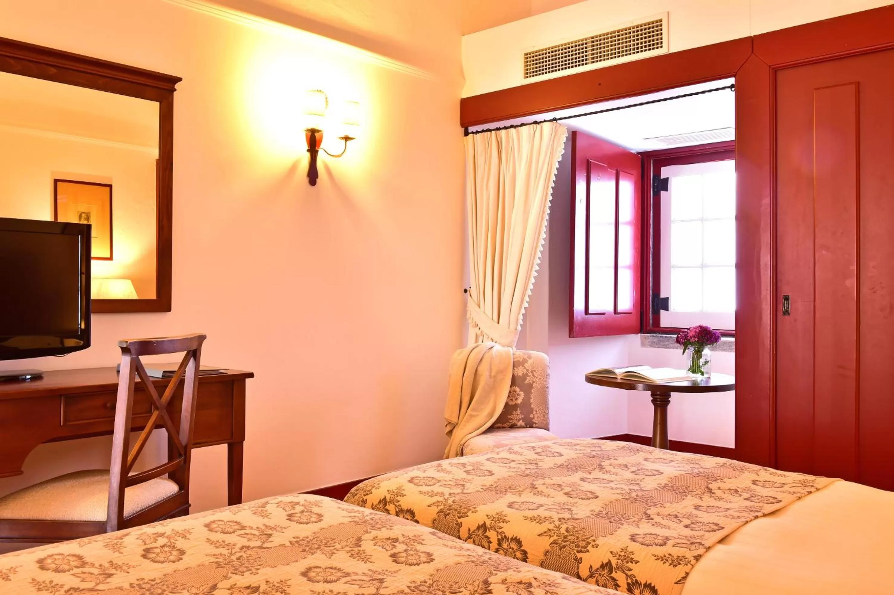 Decorative detail, Bed in Pousada Convento de Beja