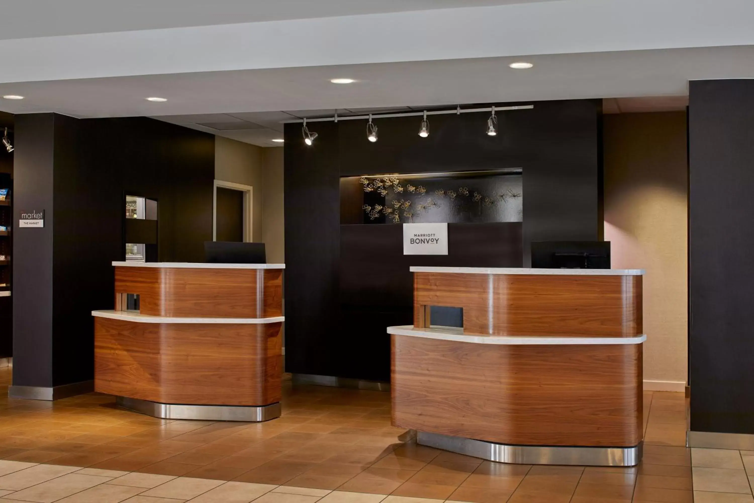 Lobby or reception, Lobby/Reception in Courtyard by Marriott Memphis Airport