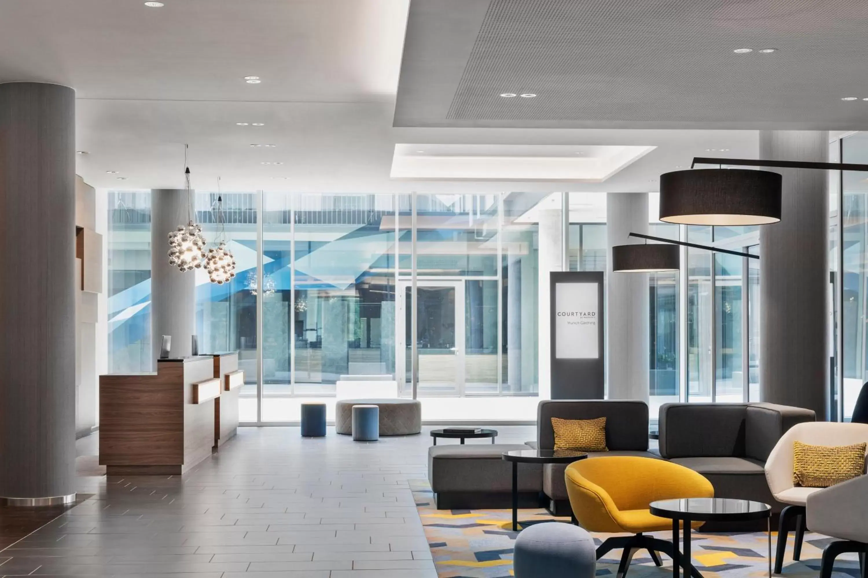 Lobby or reception, Lobby/Reception in Courtyard by Marriott Munich Garching