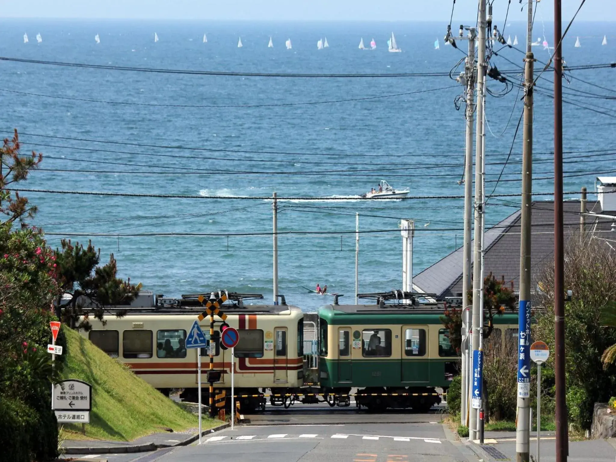 Nearby landmark in Sotetsu Fresa Inn Fujisawa Shonandai