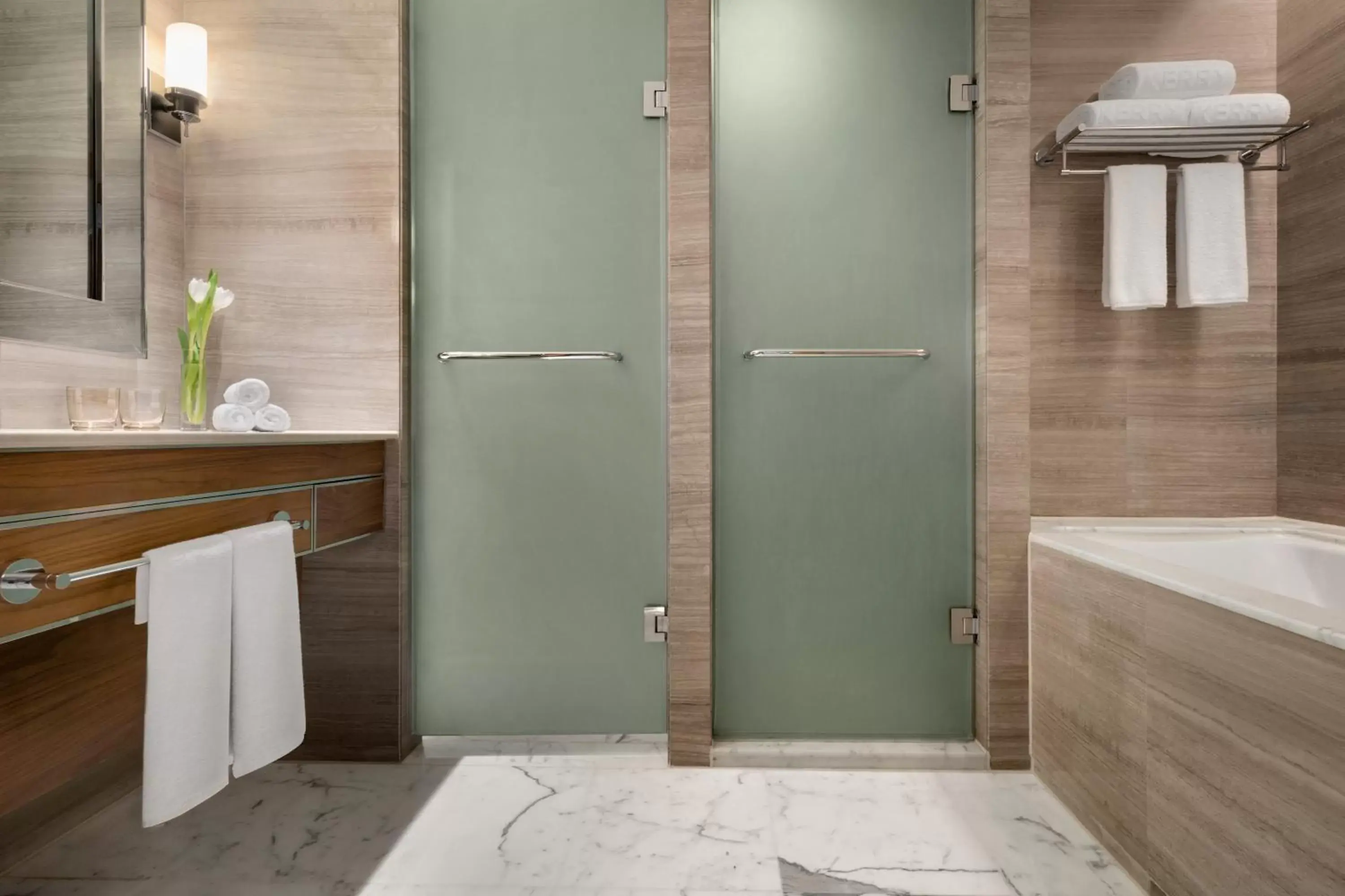 Shower, Bathroom in Kerry Hotel, Beijing