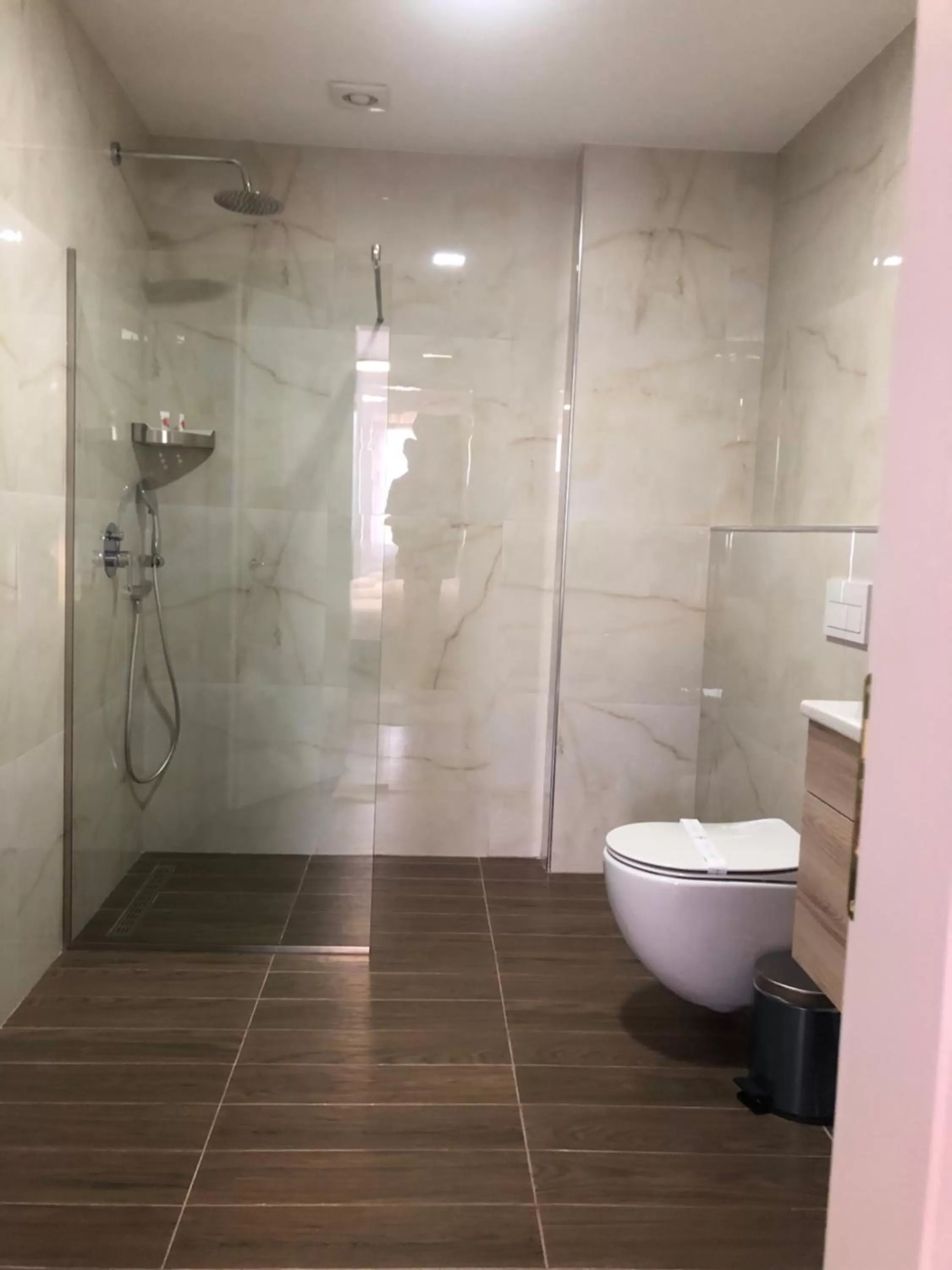 Bathroom in Grand Hotel Pogradec