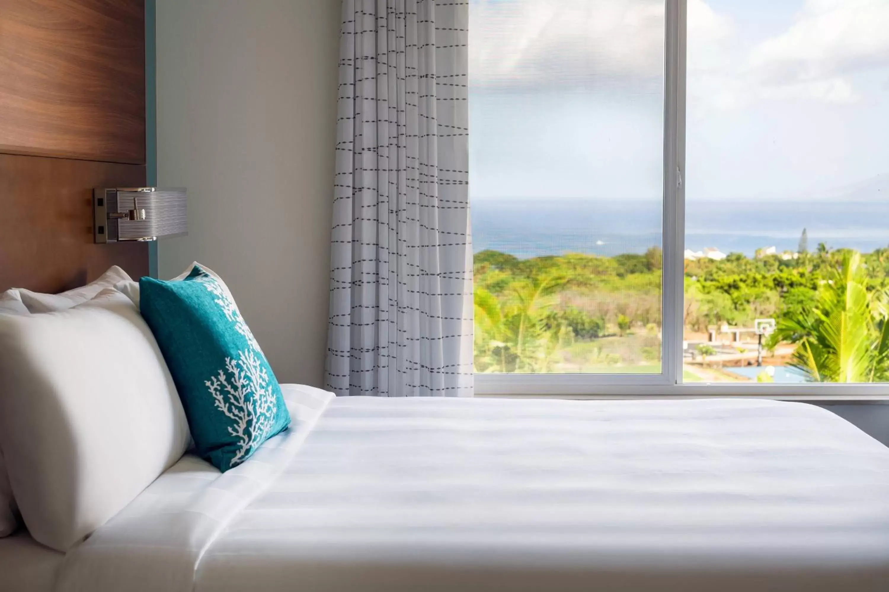 Bedroom, Bed in Residence Inn by Marriott Maui Wailea