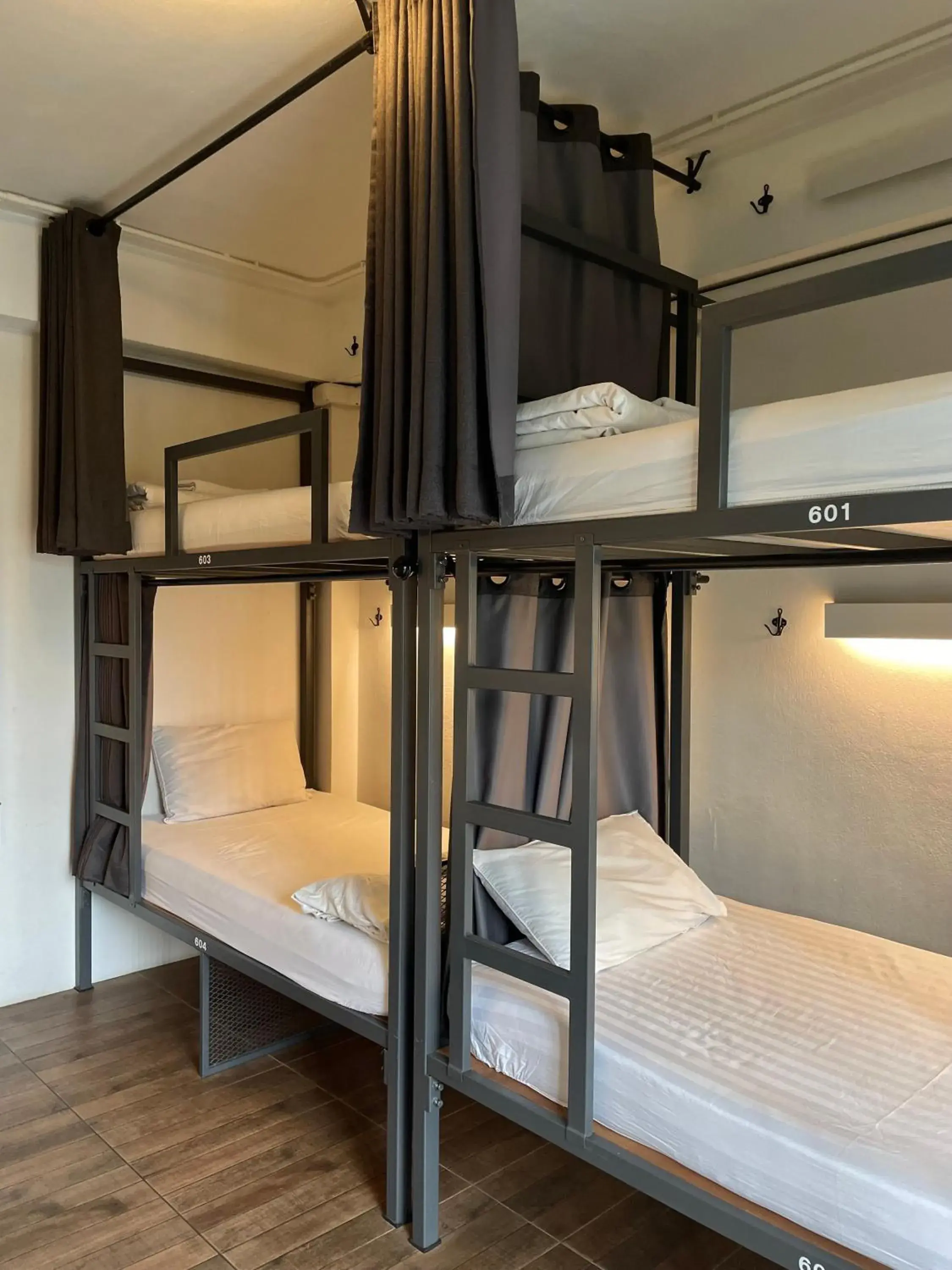 Bunk Bed in hobnob Hostel