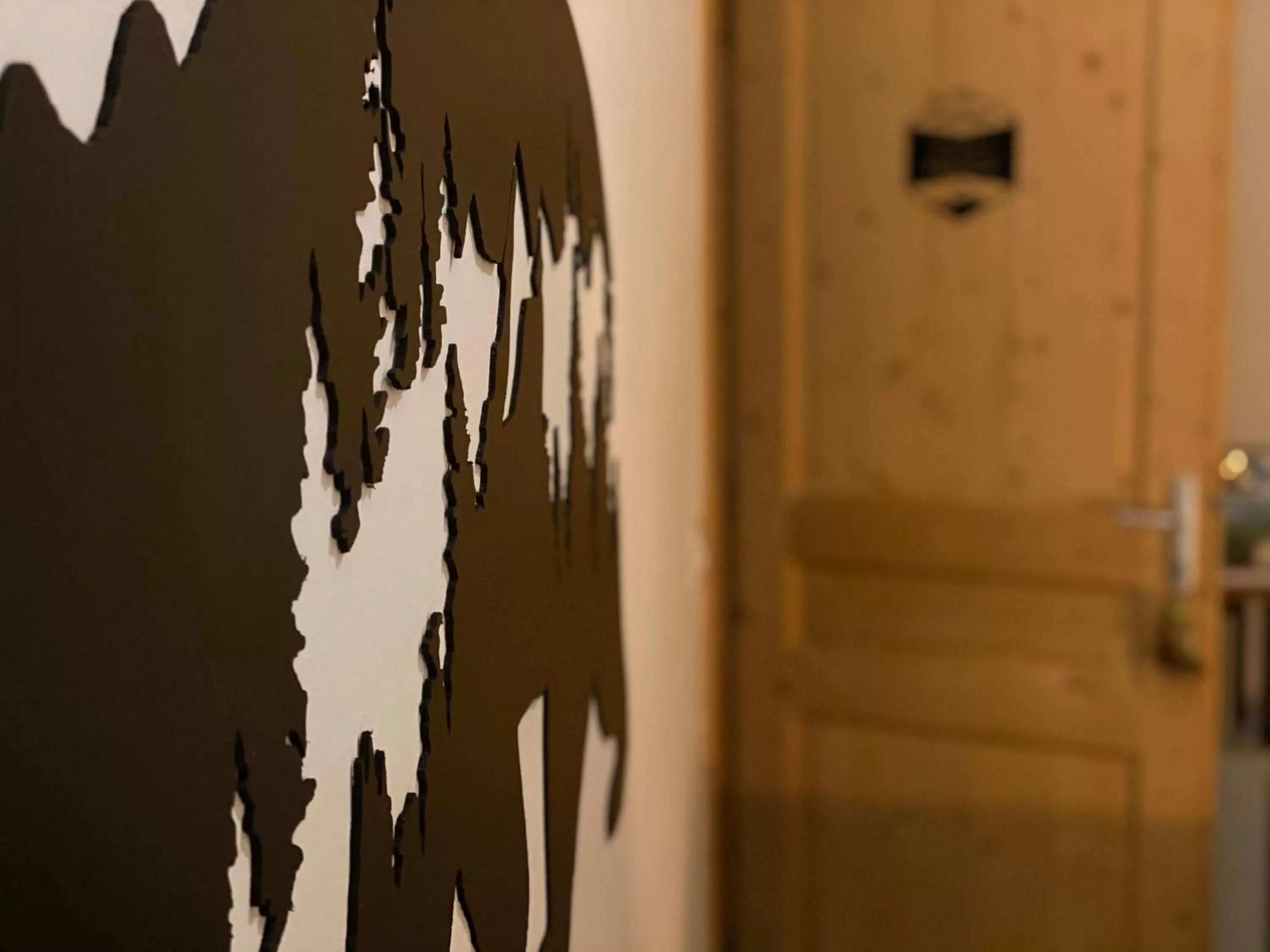 Property logo or sign in La Villa d'Hélène 2 - Chambres d'hôtes BnB et Appartements - Cluses