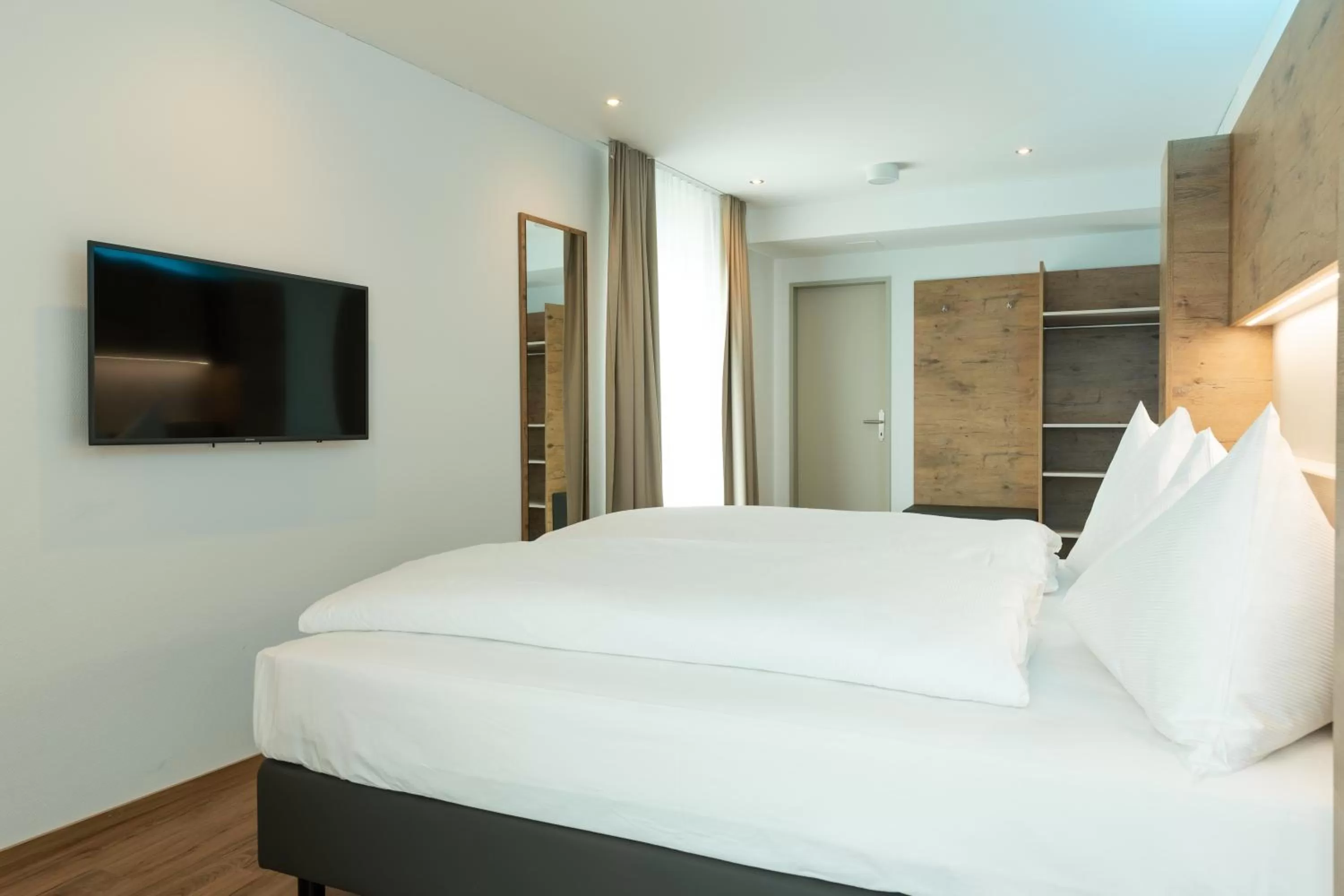 Bed in TRIP INN JET HOTEL Zürich Airport