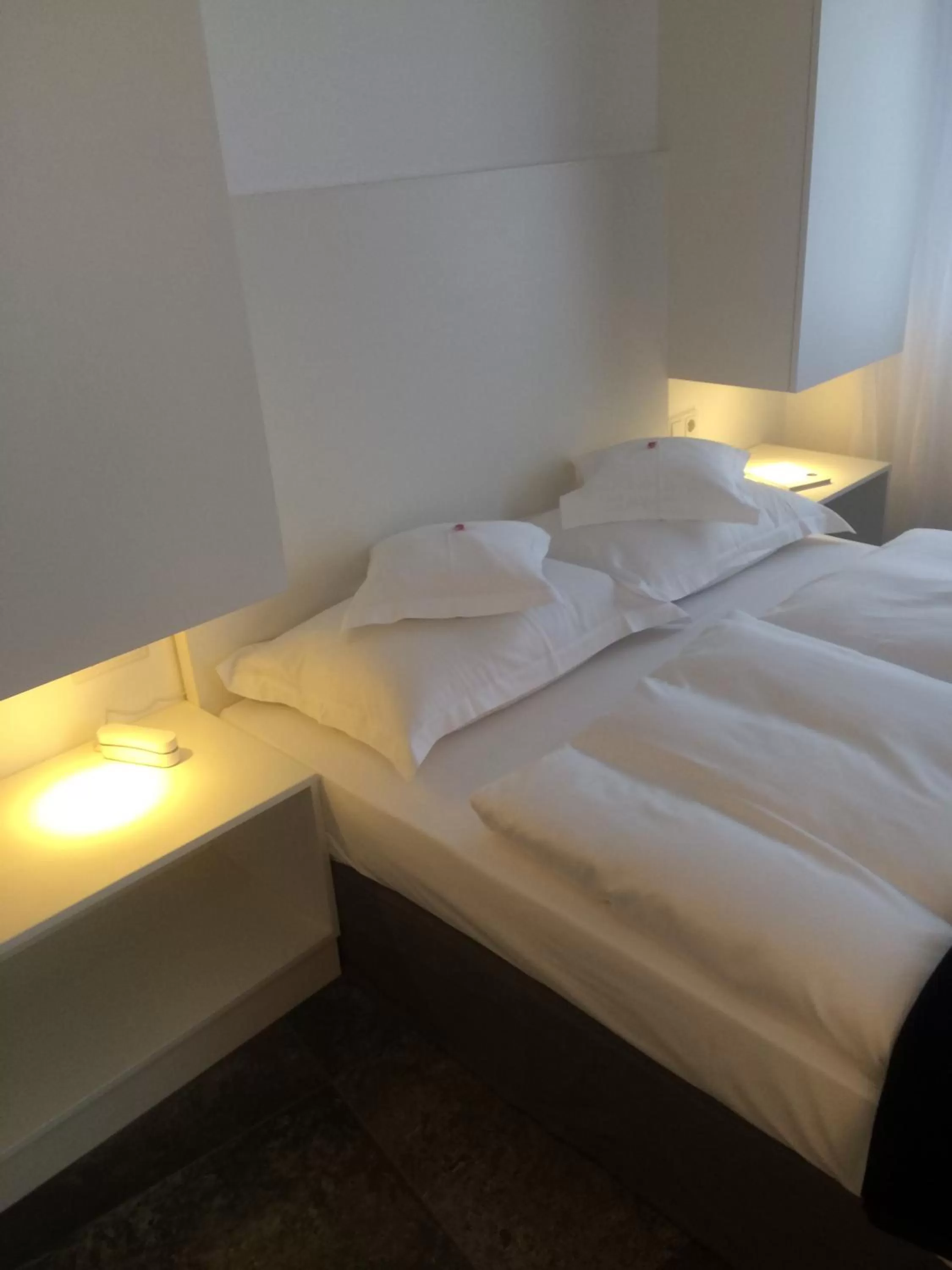 Photo of the whole room, Bed in Hotel Lindenhof