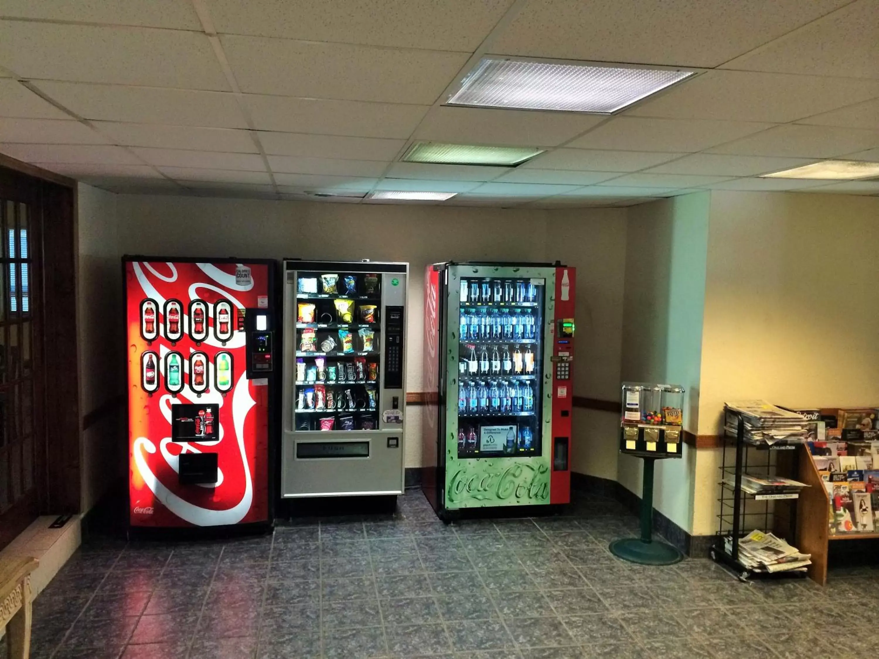 Decorative detail, Supermarket/Shops in Days Inn & Suites by Wyndham Madison Heights MI