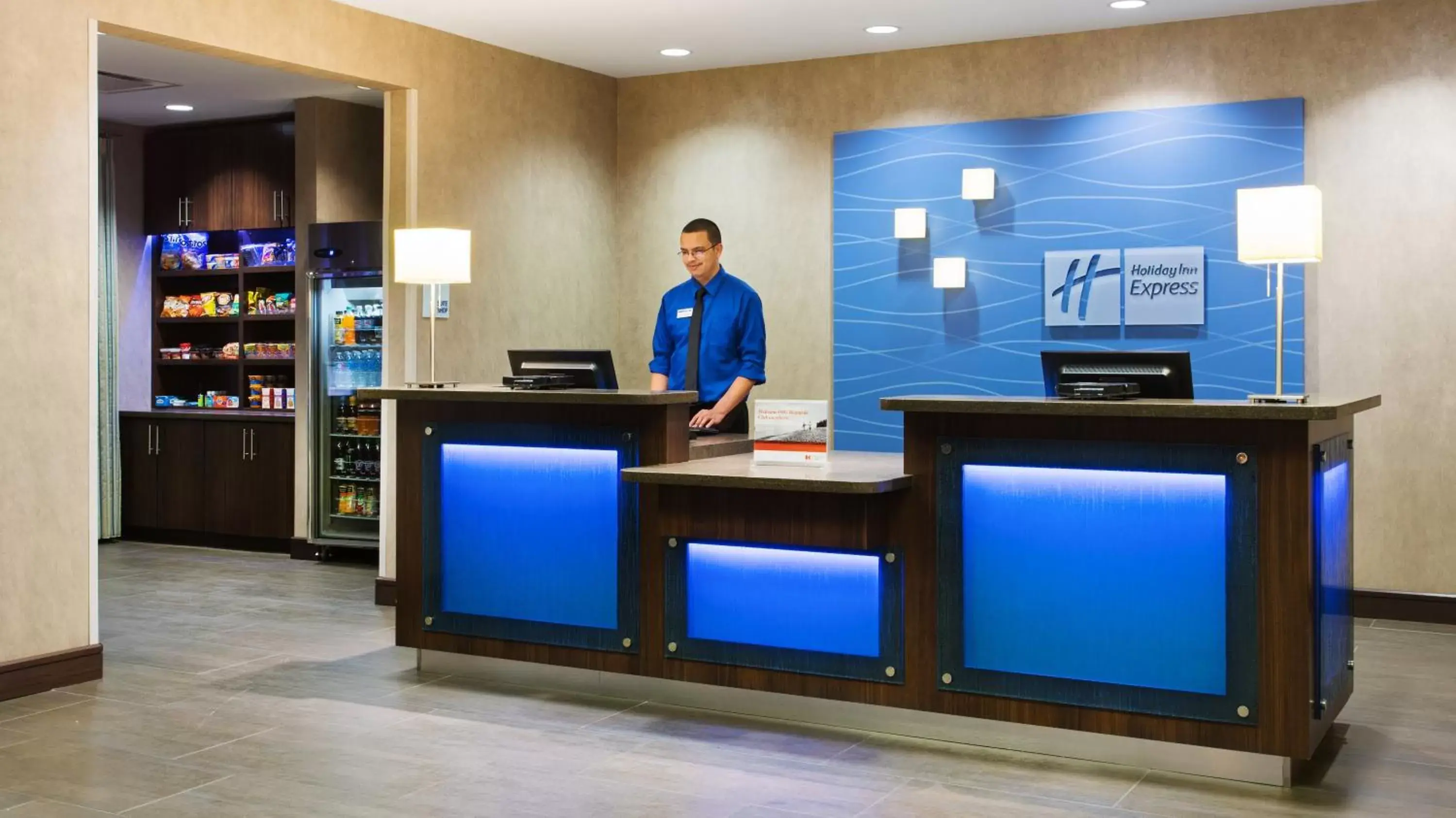 Property building, Lobby/Reception in Holiday Inn Express & Suites Midland South I-20, an IHG Hotel