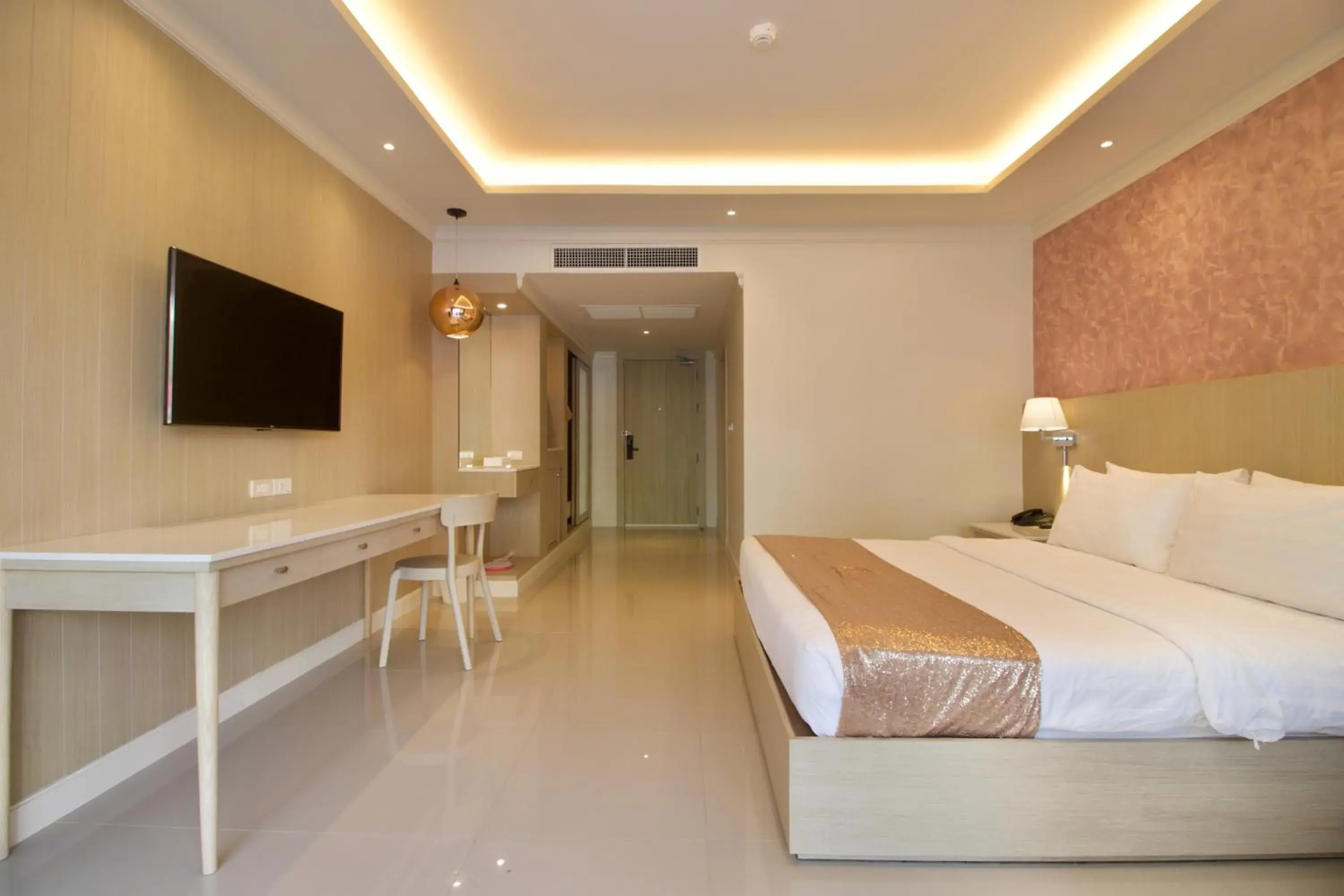 Bedroom, TV/Entertainment Center in The Sea Cret Hua Hin Hotel