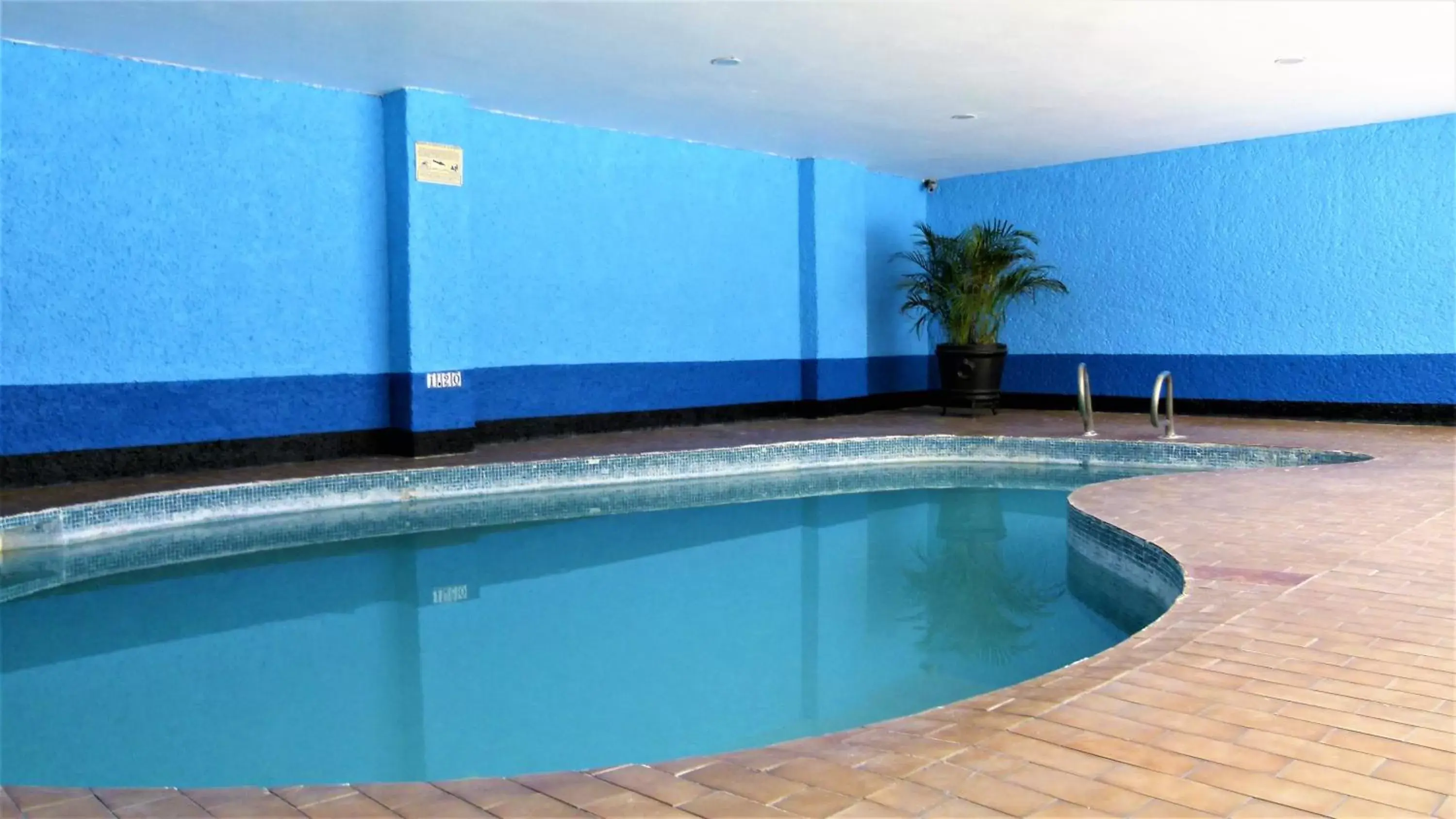 Swimming Pool in Aristos Puebla