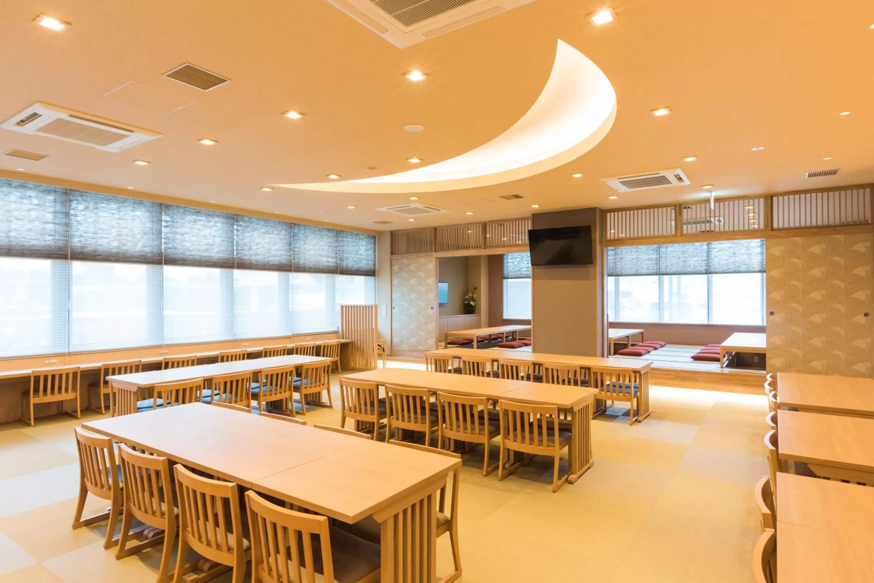 Dining area, Restaurant/Places to Eat in Dormy Inn EXPRESS Sendai Seaside