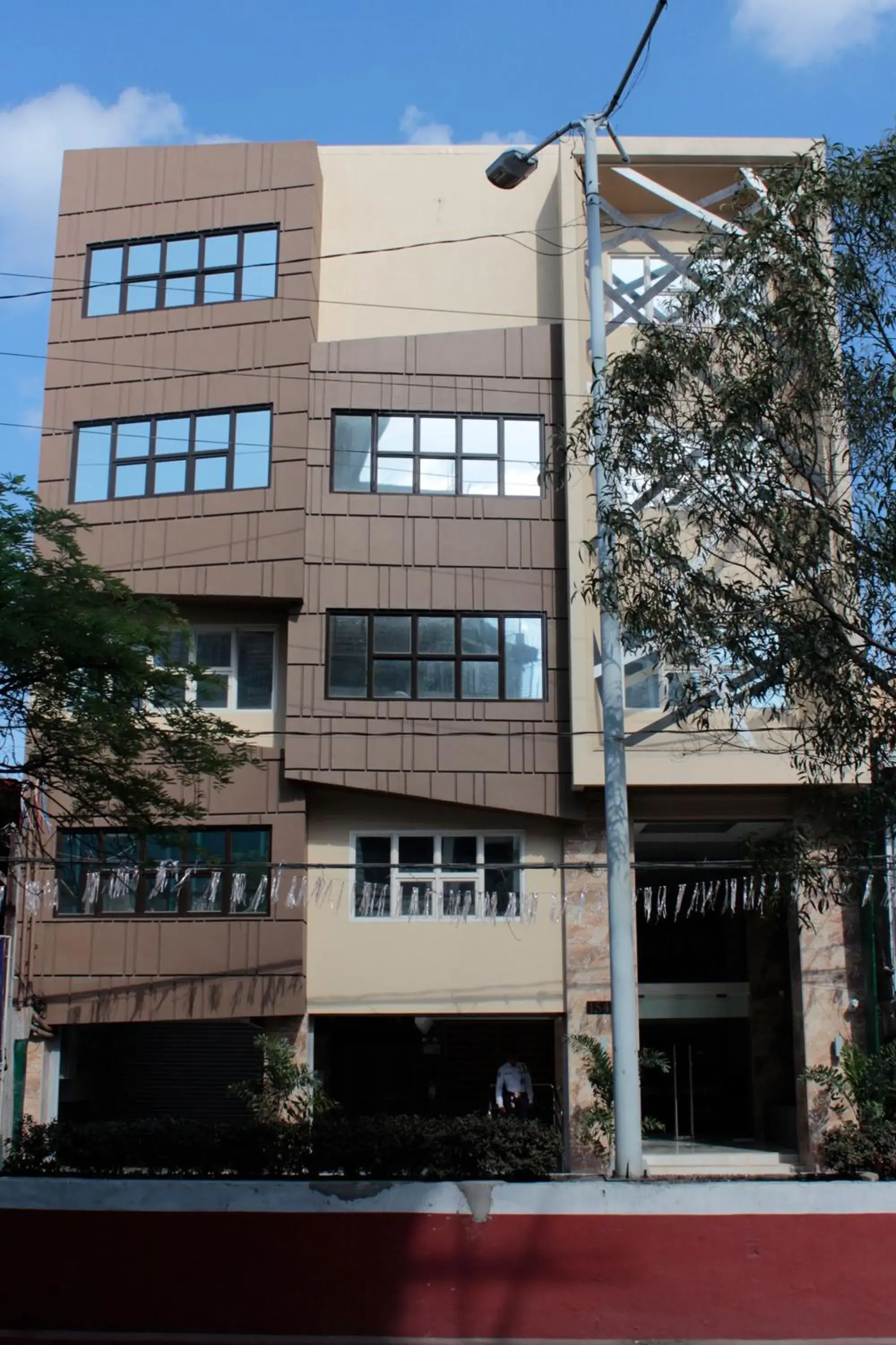 Facade/entrance, Property Building in Oriental Zen Suites