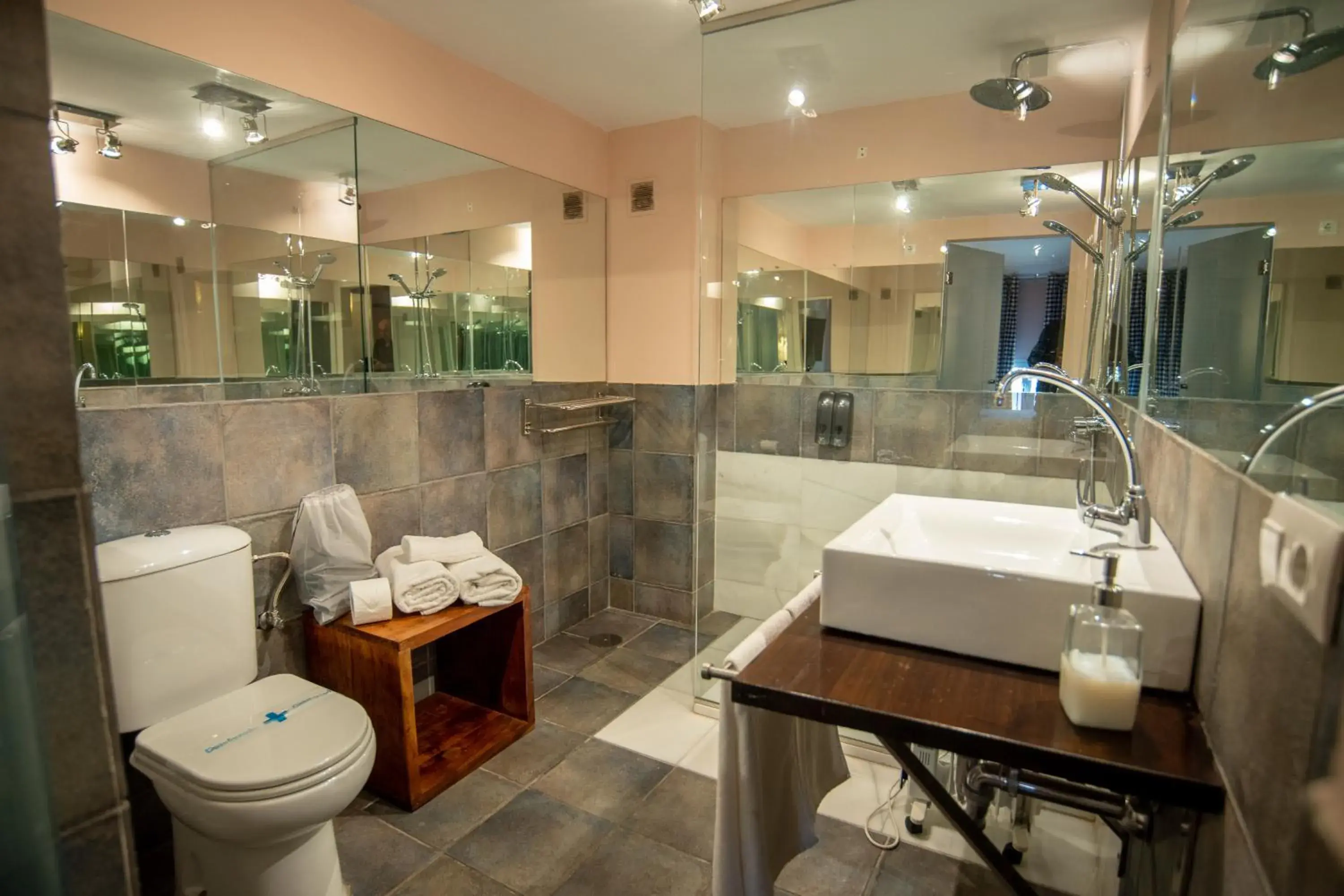 Bathroom in Hotel Fuentenueva