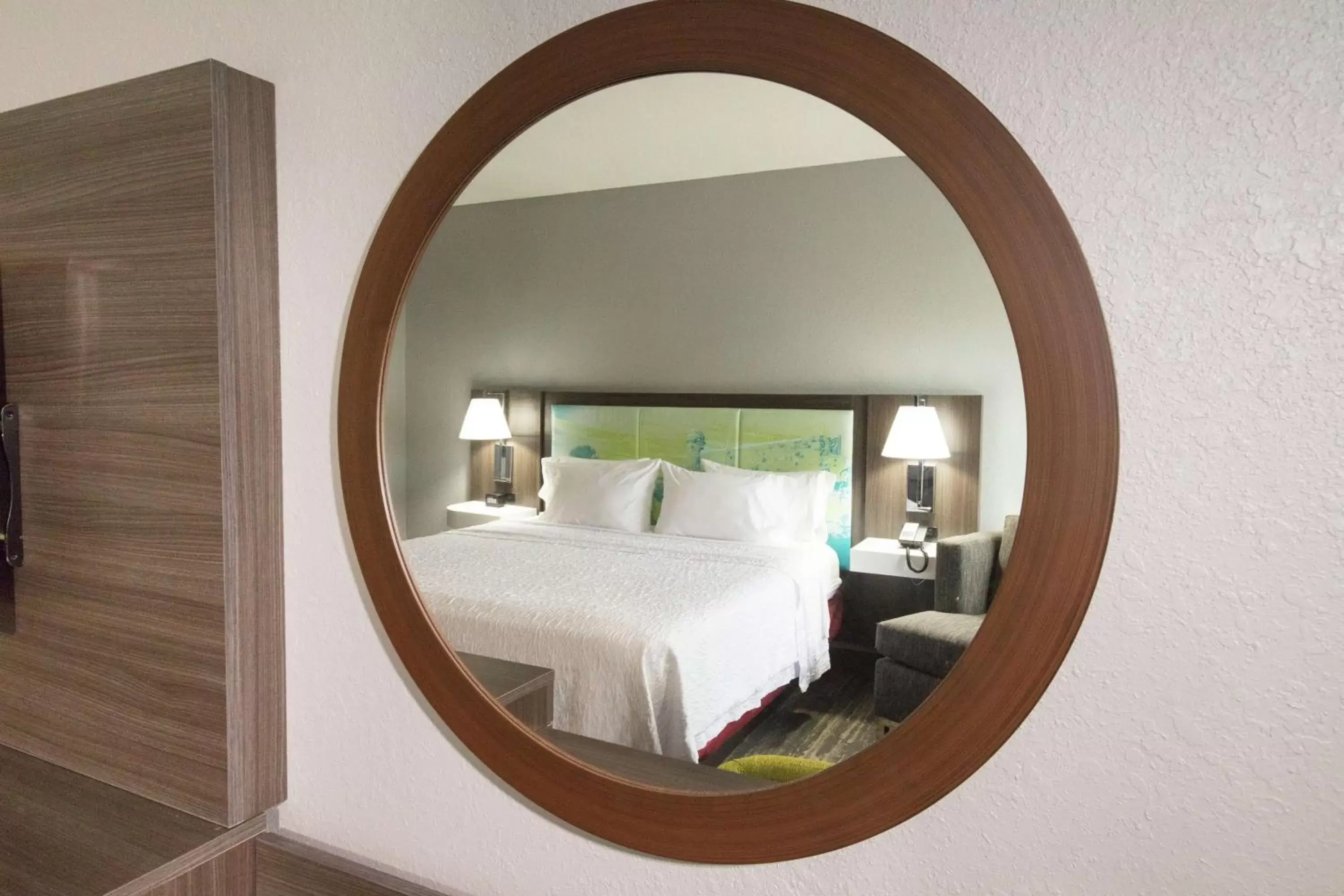 Bed in Hampton Inn Saint Augustine Beach