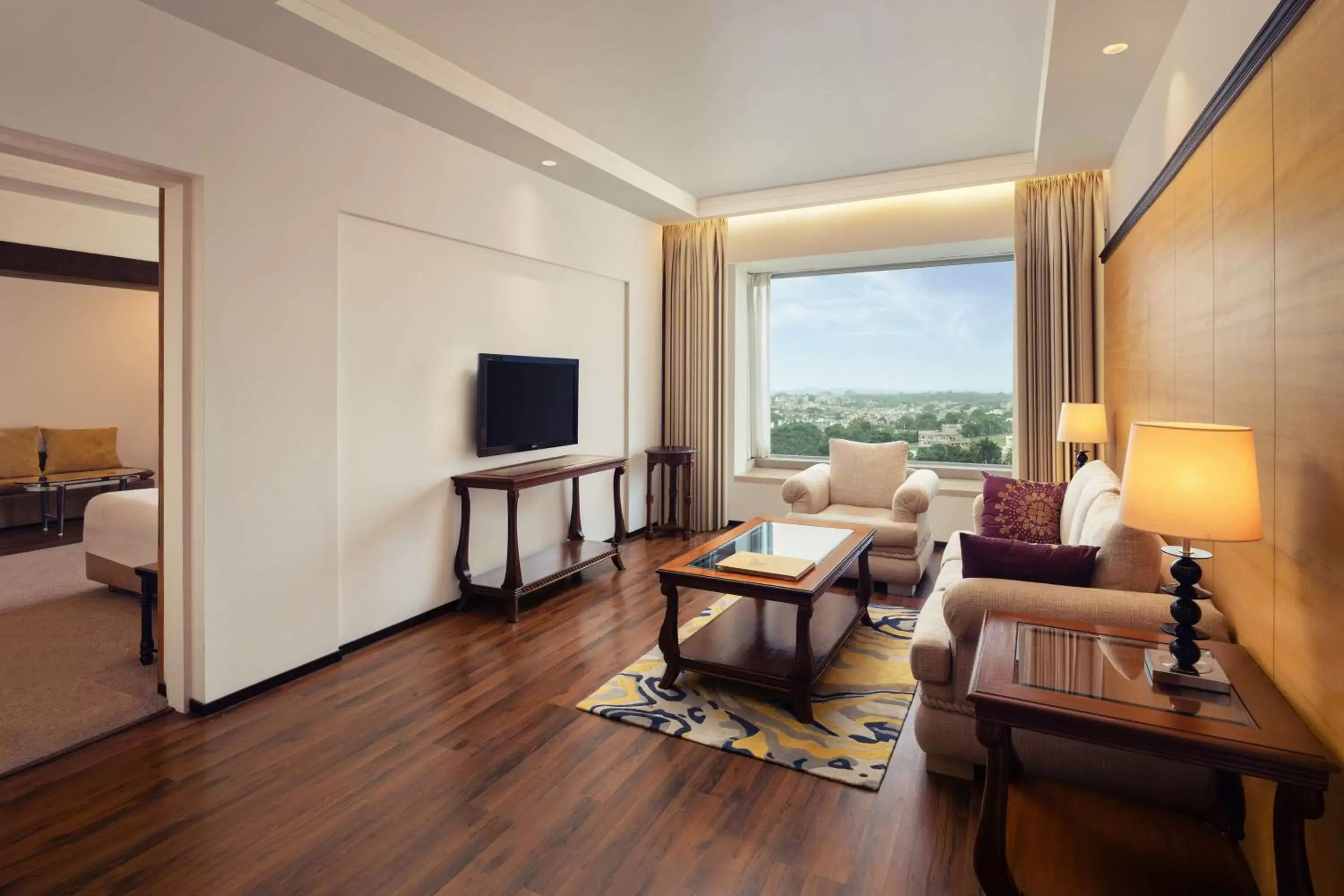 Living room, Seating Area in Radisson Blu Hotel Ranchi