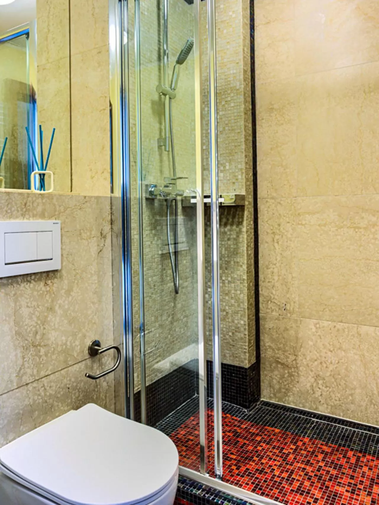 Shower in GRONO Apartamenty