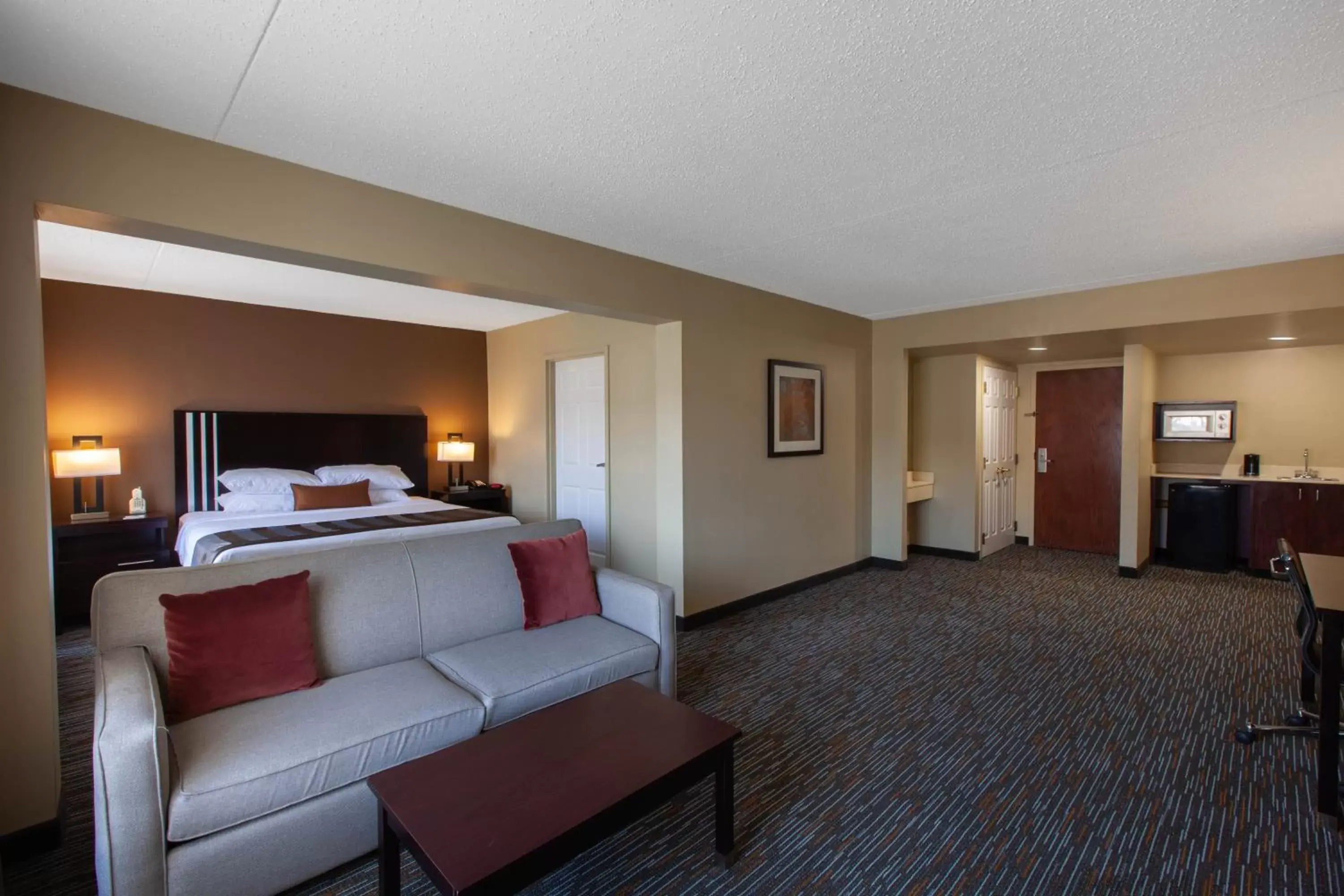 King Studio Suite, Non-Smoking in Wingate by Wyndham Oklahoma City Airport King Studio Suite, Non-Smoking in Wingate by Wyndham Oklahoma City Airport