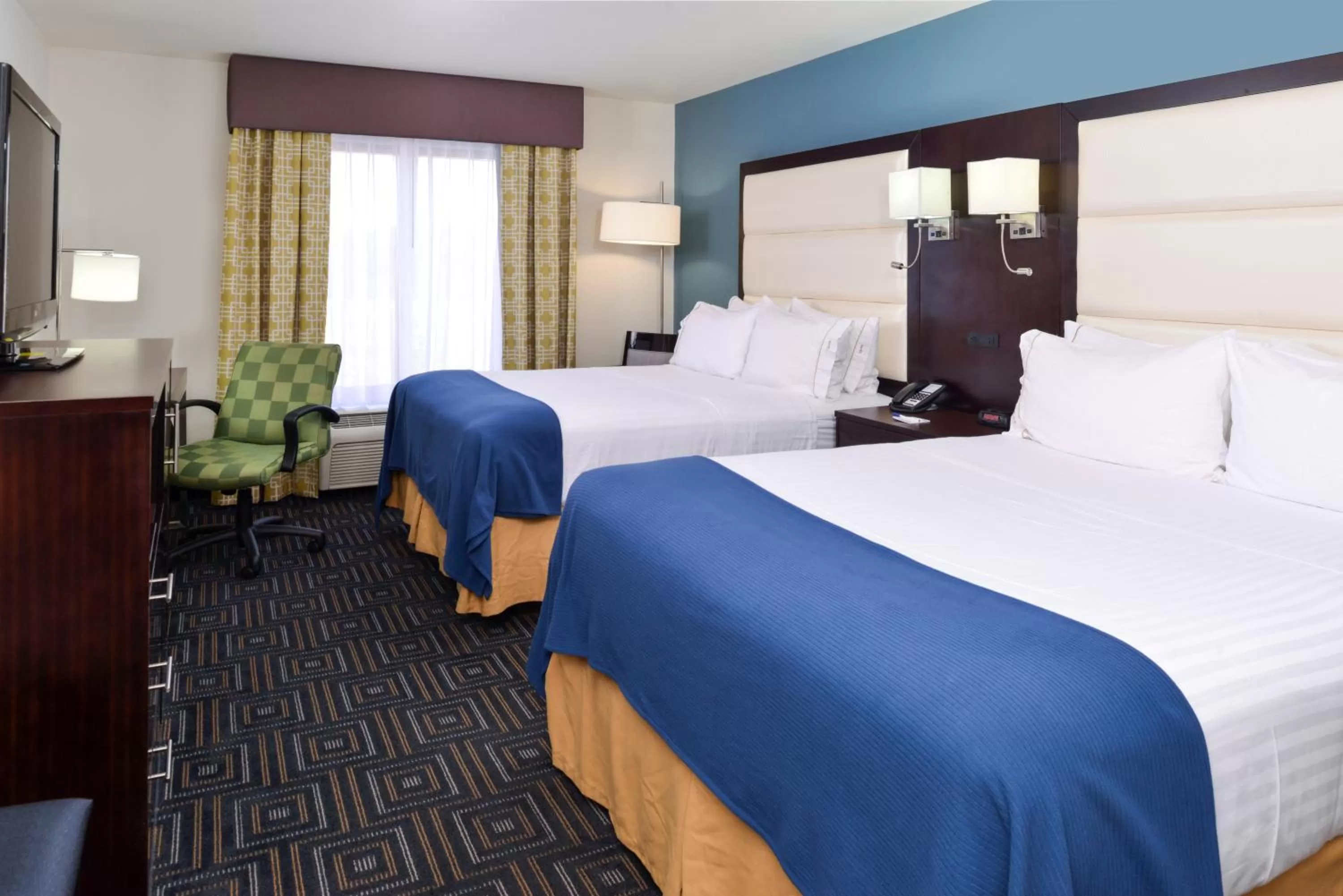 Bedroom in Baymont by Wyndham Bessemer