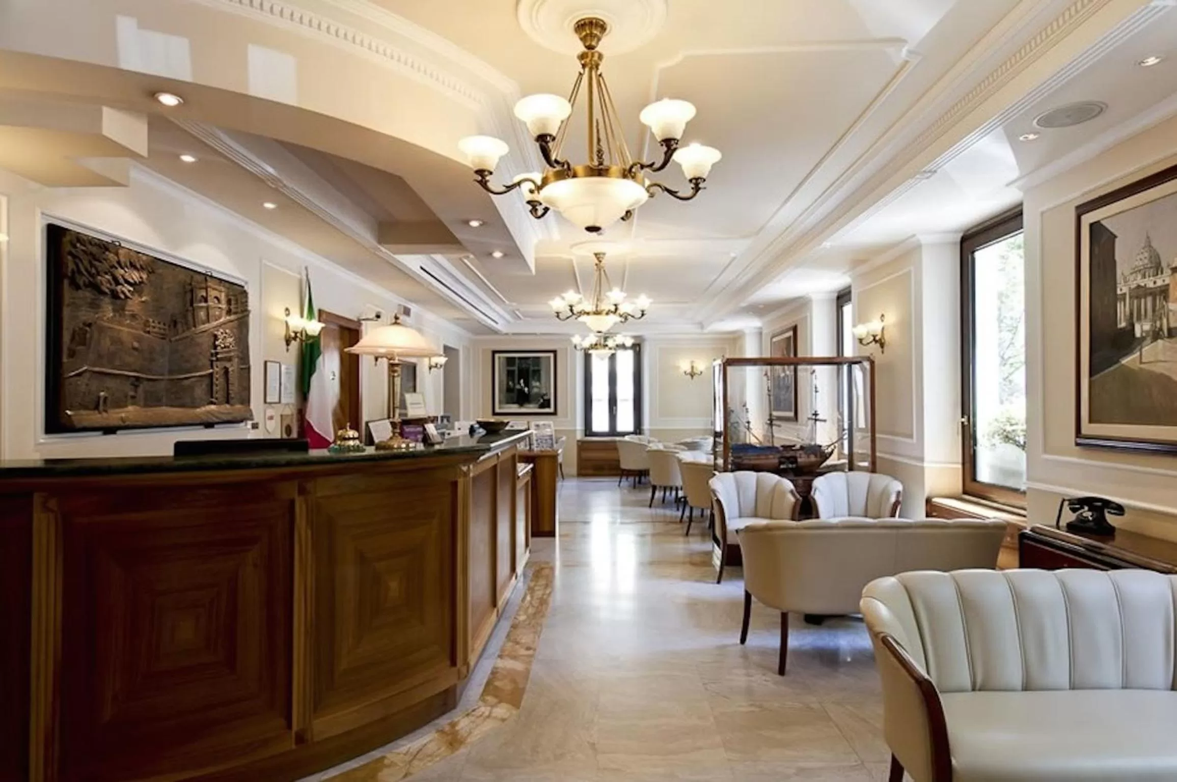 Lobby or reception in Tmark Hotel Vaticano
