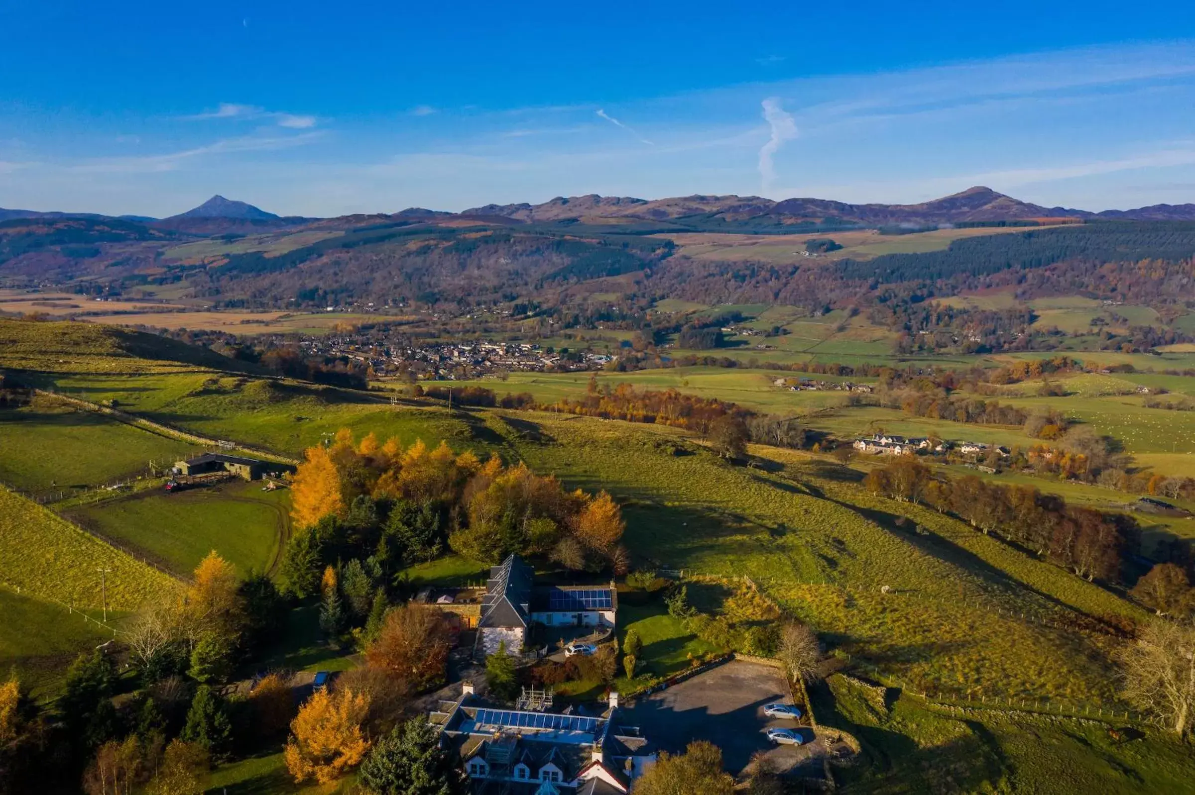 Bird's eye view, Bird's-eye View in Errichel House and Cottages